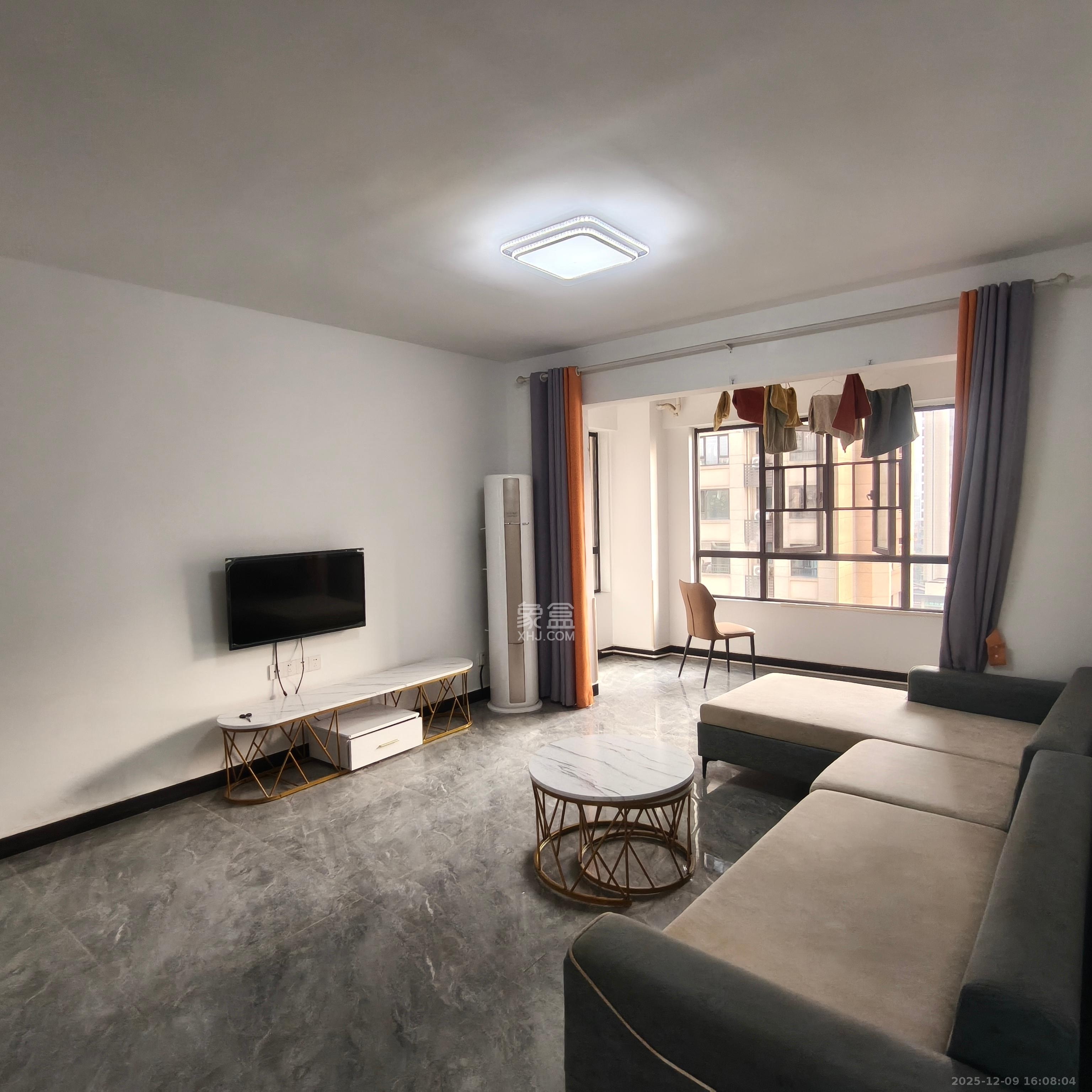 惠天然梅岭国际  3室2厅2卫    2600.0元/月