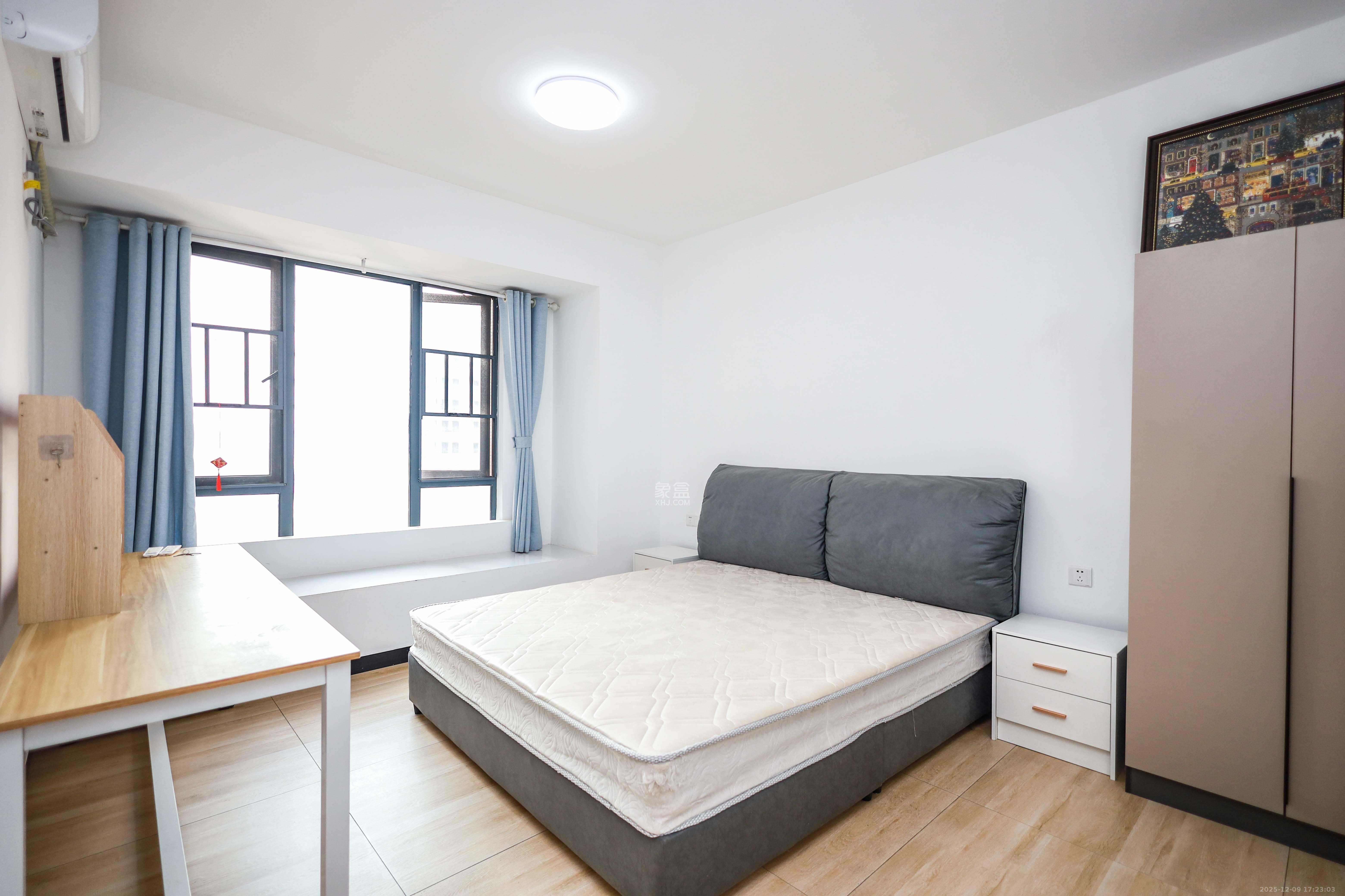 长房云时代 3室2厅2卫 98.0万 长房云时代 3室2厅2卫 98.0万卧室