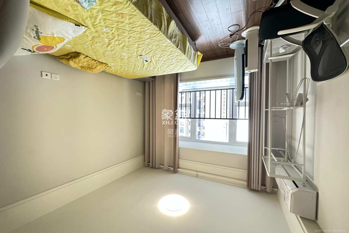 保利香槟国际 2室2厅1卫 2000.0元/月 保利香槟国际 2室2厅1卫 2000.0元/月室内图