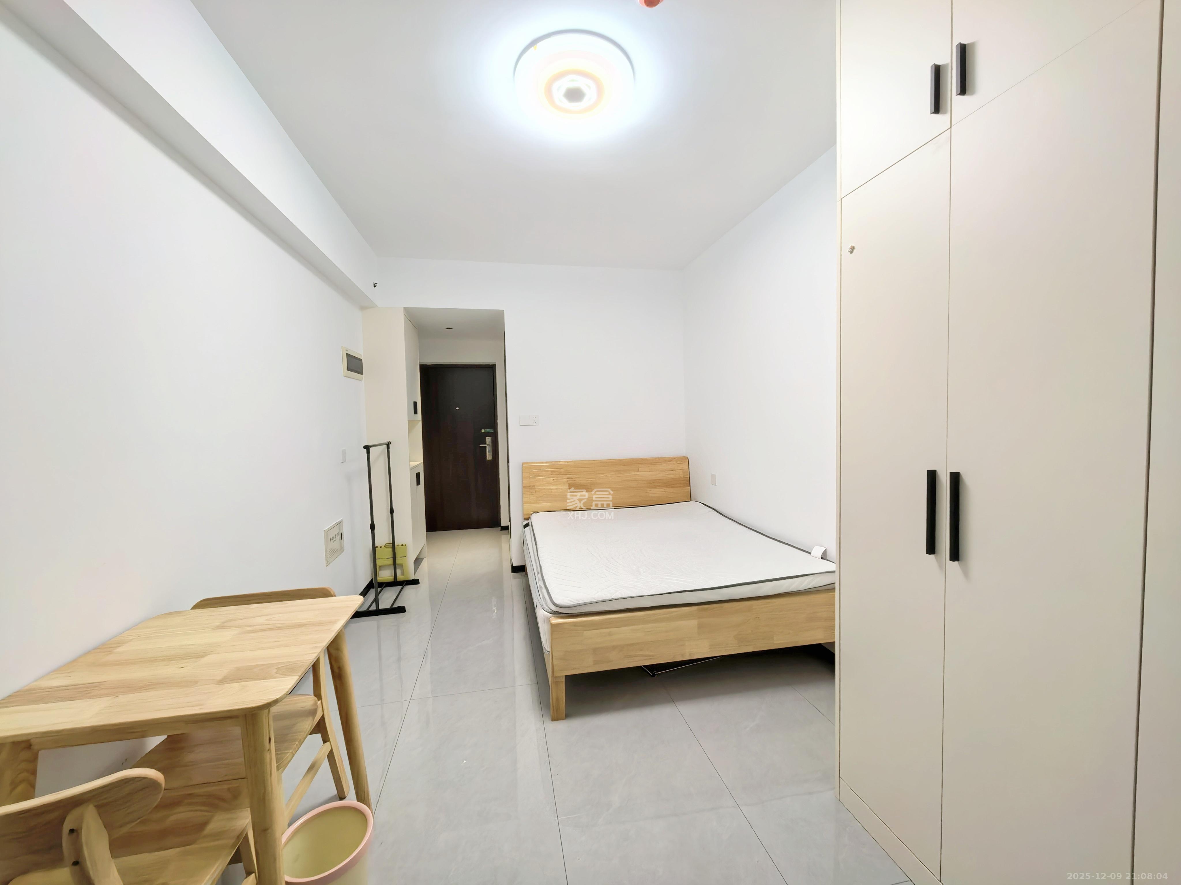 欧亚达国际广场 1室1厅1卫 1500.0元/月 欧亚达国际广场 1室1厅1卫 1500.0元/月室内图