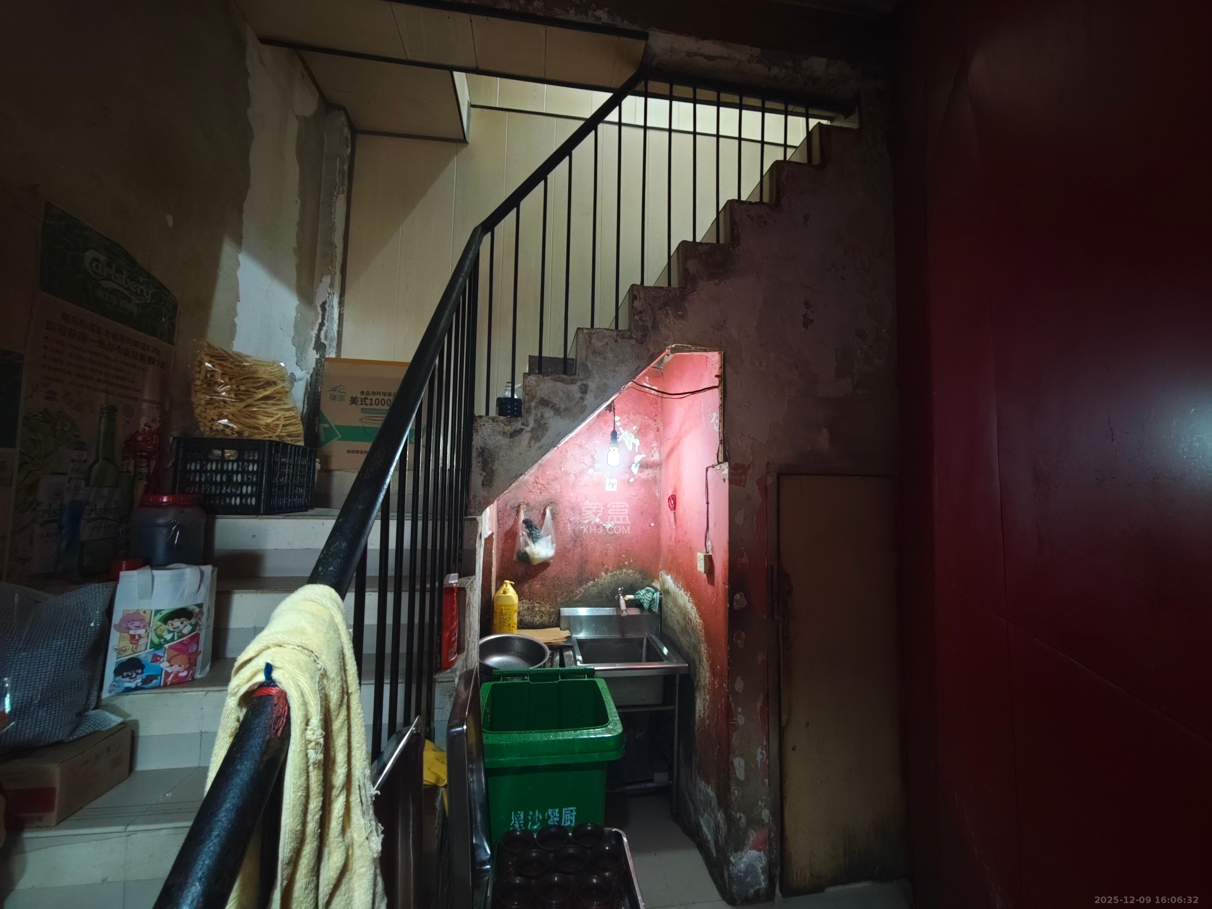 金海岸学生公寓   132.97㎡      15000.0元/月室内图