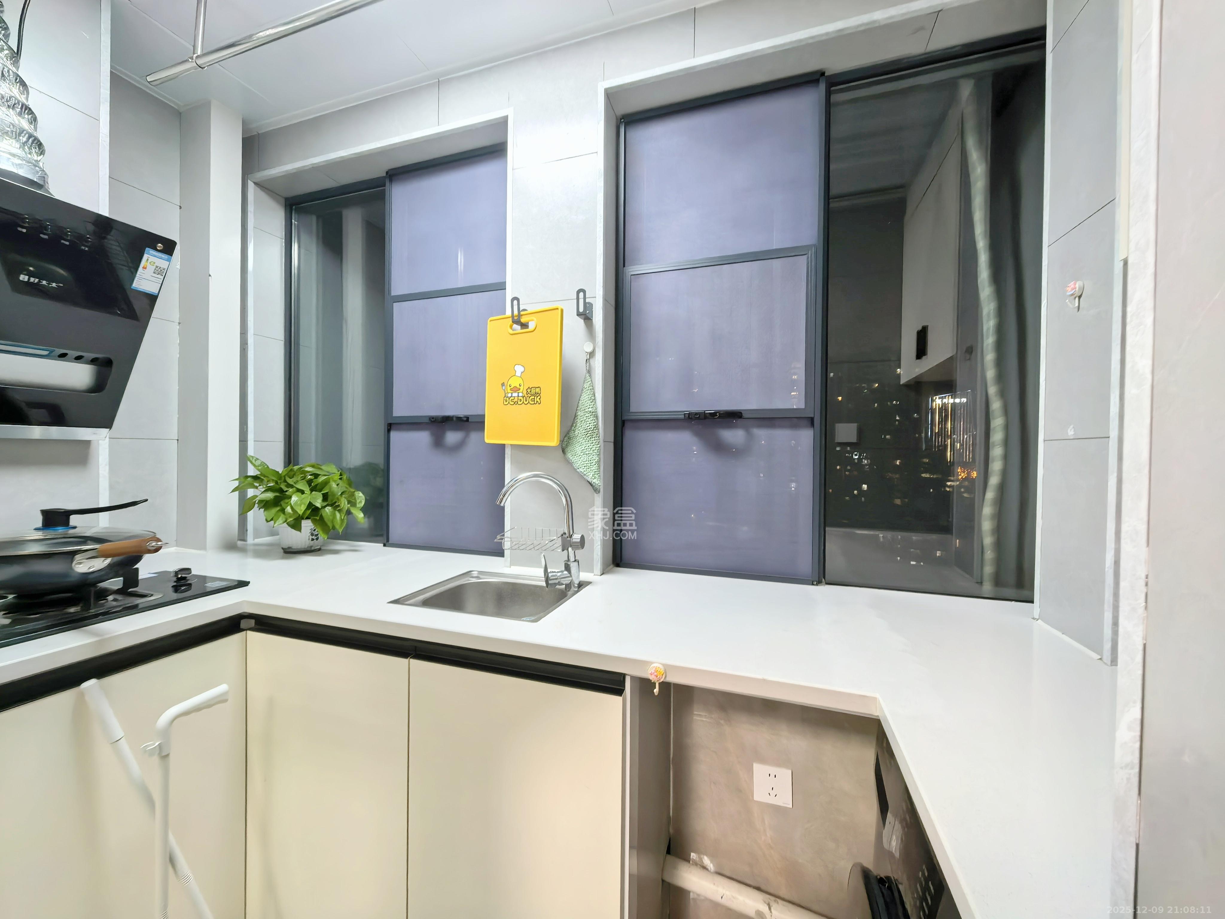 欧亚达国际广场 1室1厅1卫 1500.0元/月 欧亚达国际广场 1室1厅1卫 1500.0元/月室内图