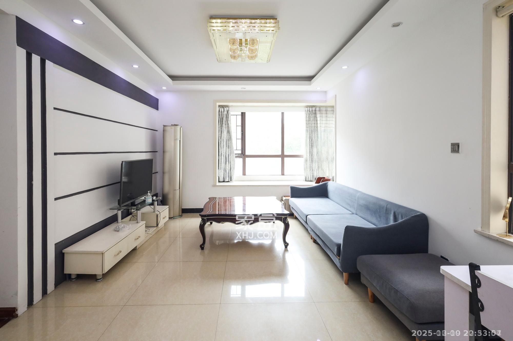 山语城二期  3室2厅1卫    1700.0元/月室内图