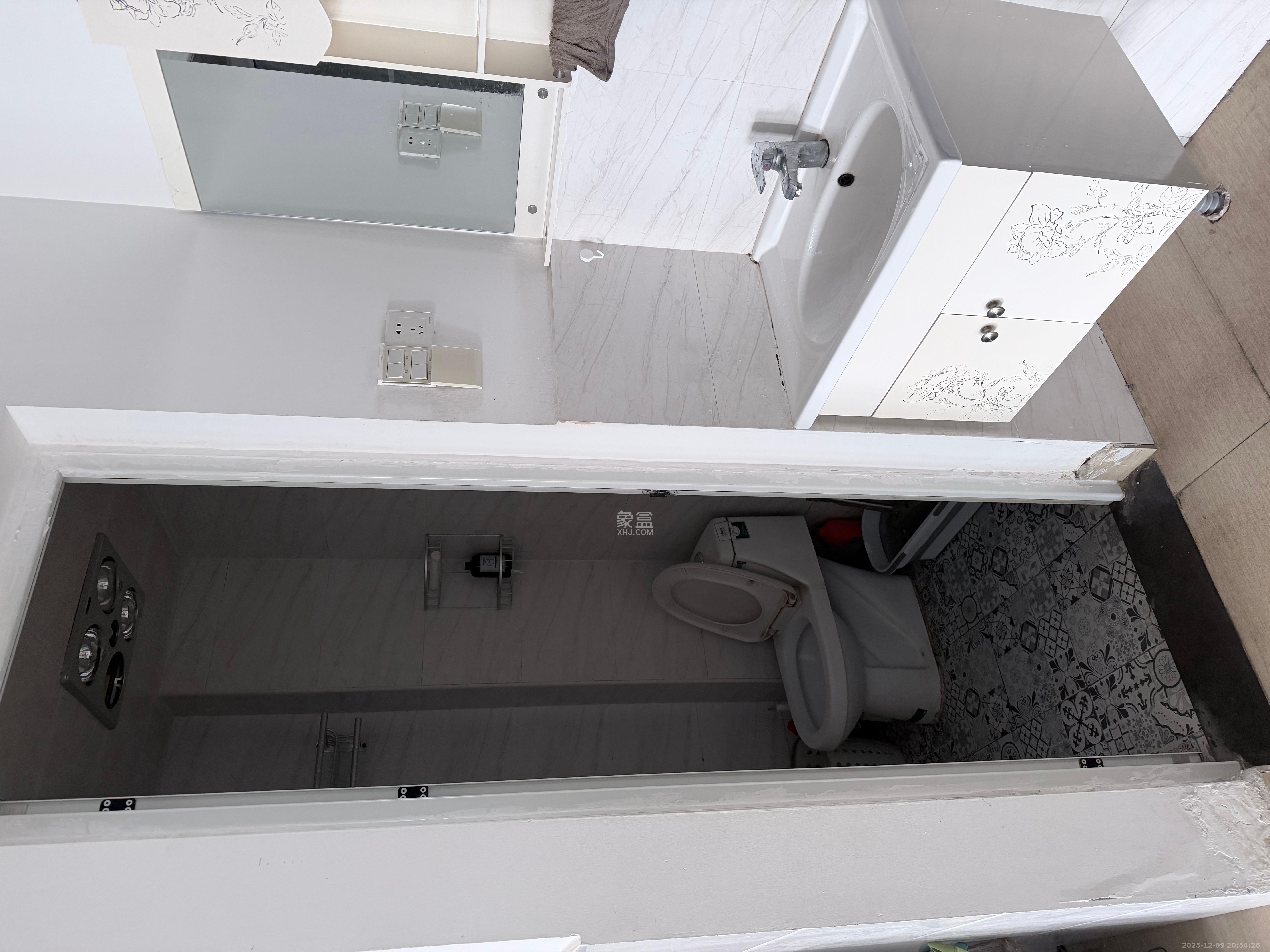 欧亚达国际广场  1室1厅1卫    1500.0元/月室内图