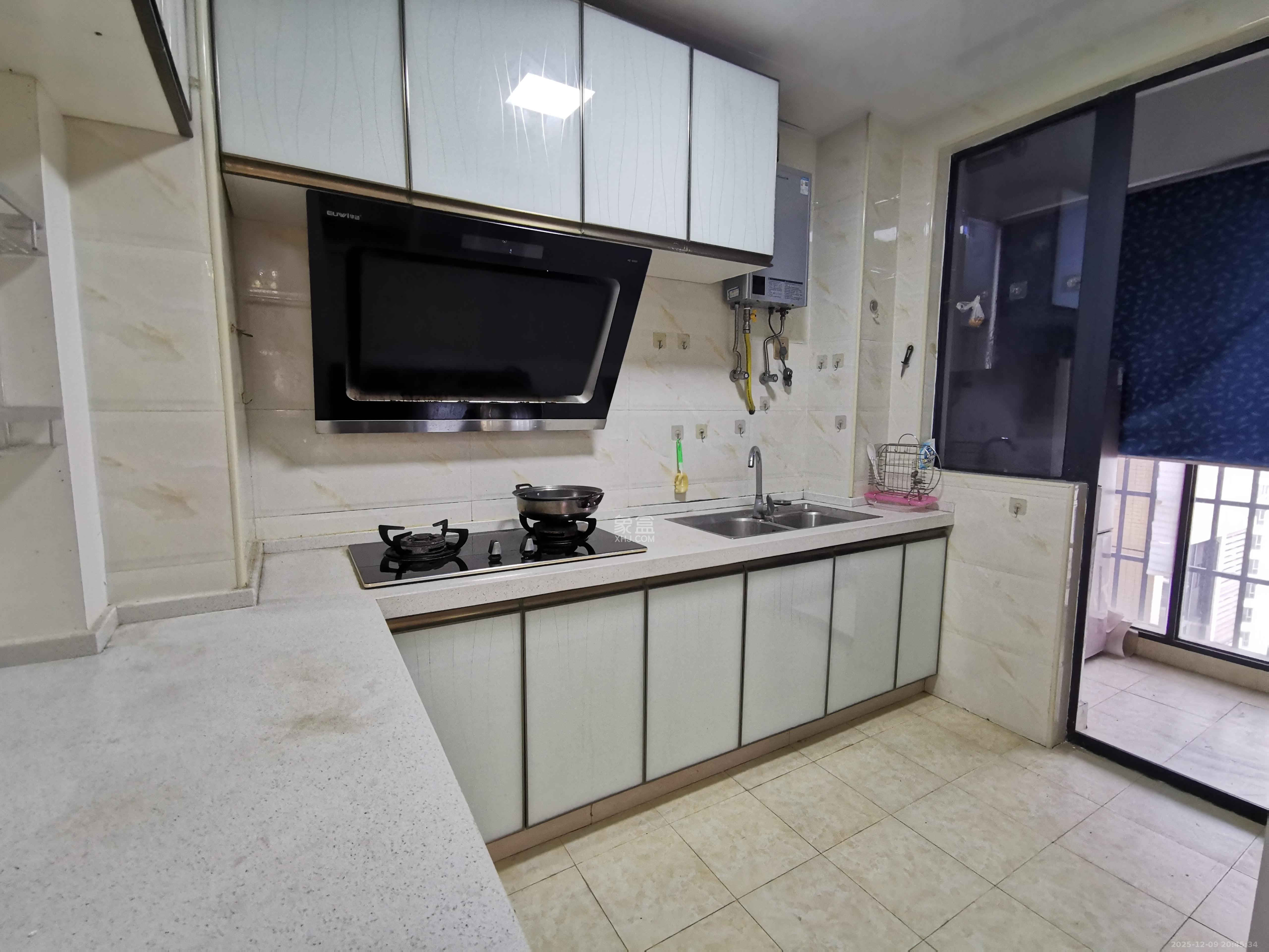 德惠雅苑(众星湘港公馆) 2室2厅1卫 2000.0元/月 德惠雅苑(众星湘港公馆) 2室2厅1卫 2000.0元/月室内图