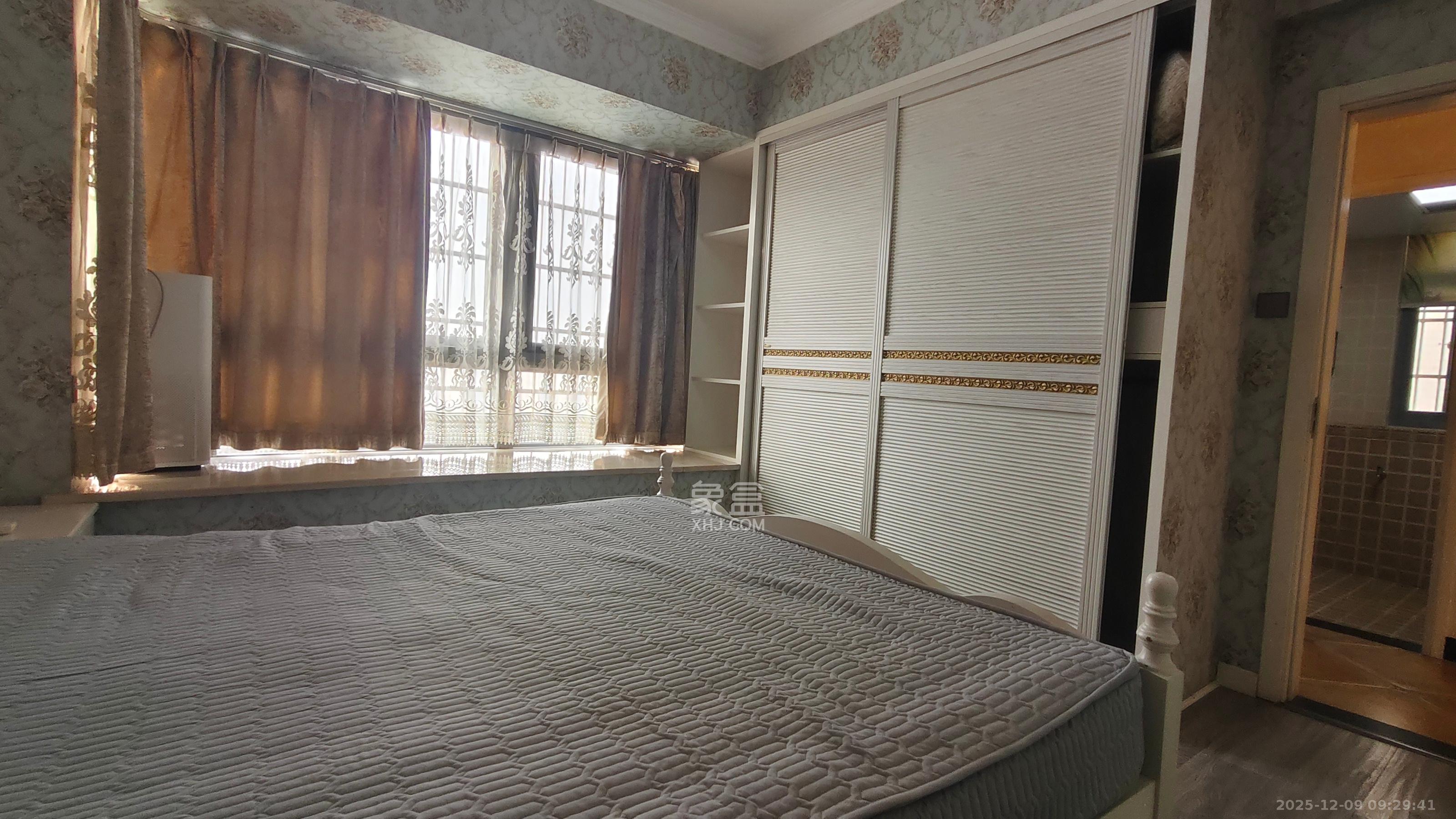 钱隆世家 3室2厅1卫 2900.0元/月 钱隆世家 3室2厅1卫 2900.0元/月室内图