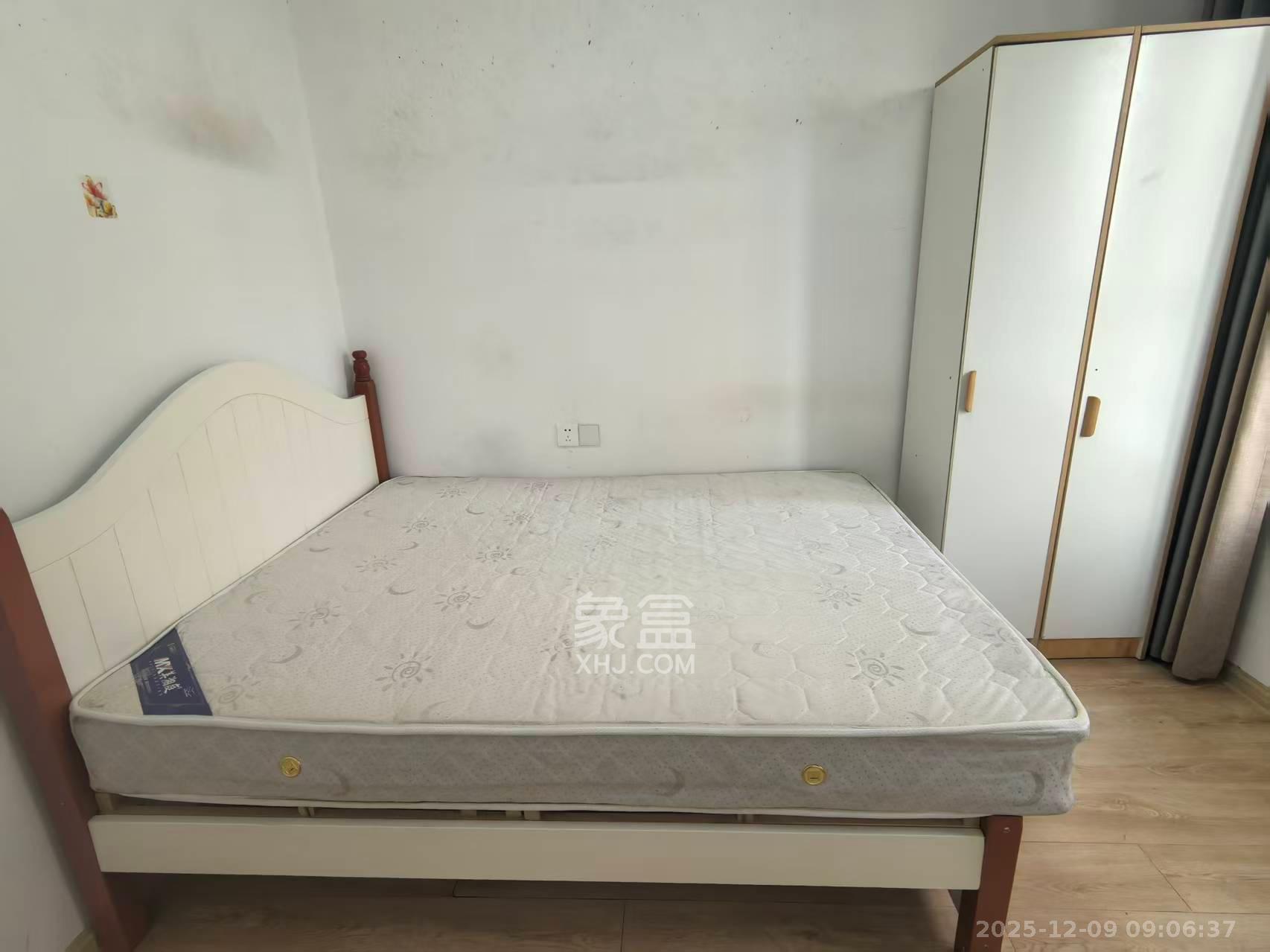 创元时代（成兴景苑）  4室2厅2卫    3000.0元/月室内图