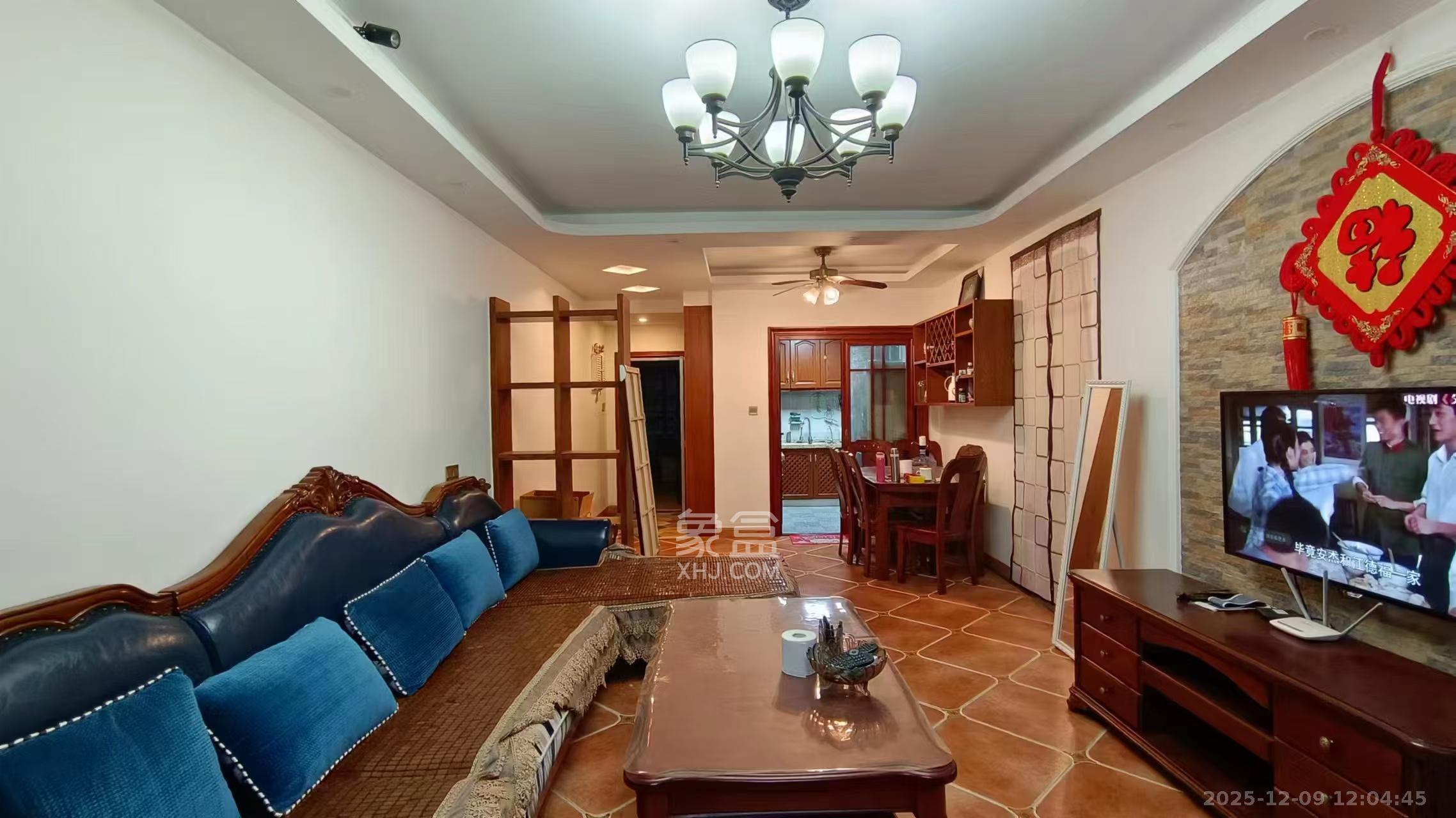 勤诚达新界  3室2厅1卫    2200.0元/月