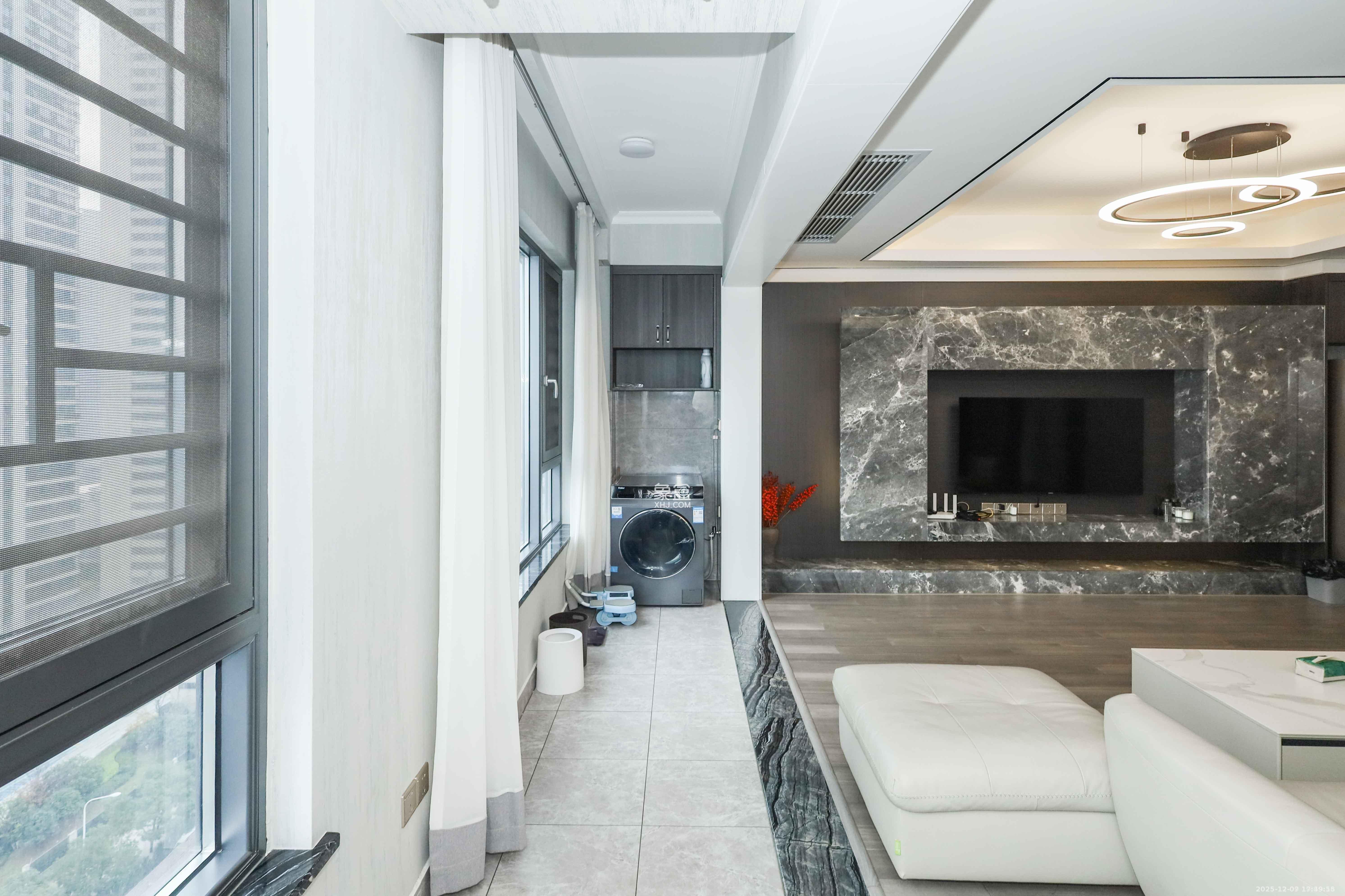 建发央著  2室2厅1卫    3800.0元/月室内图