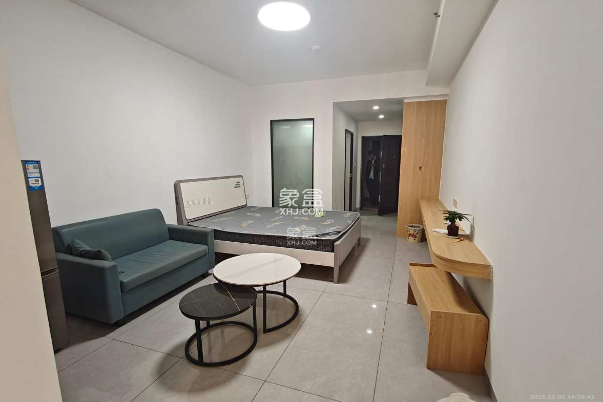 克拉美丽山庄(晟领国际)三期 1室1厅1卫 1200.0元/月 克拉美丽山庄(晟领国际)三期 1室1厅1卫 1200.0元/月室内图