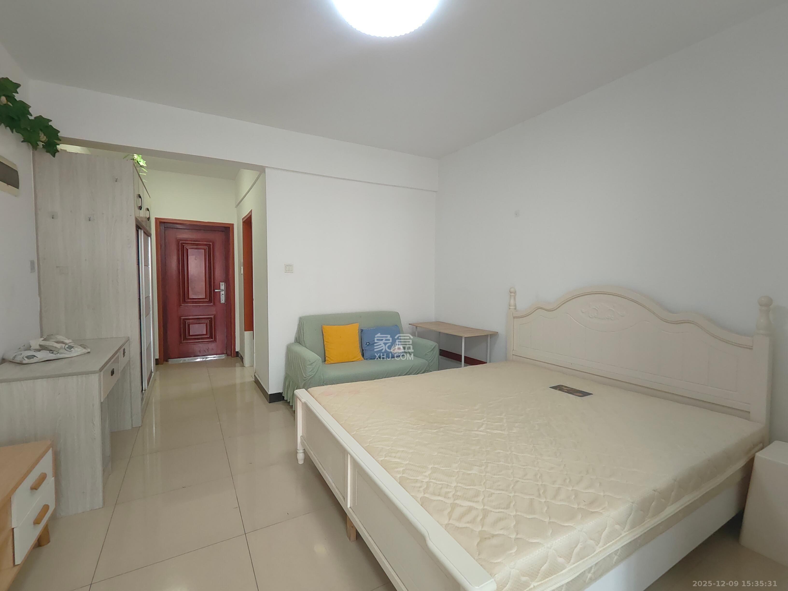 圭塘三小区  1室1厅1卫    1600.0元/月室内图