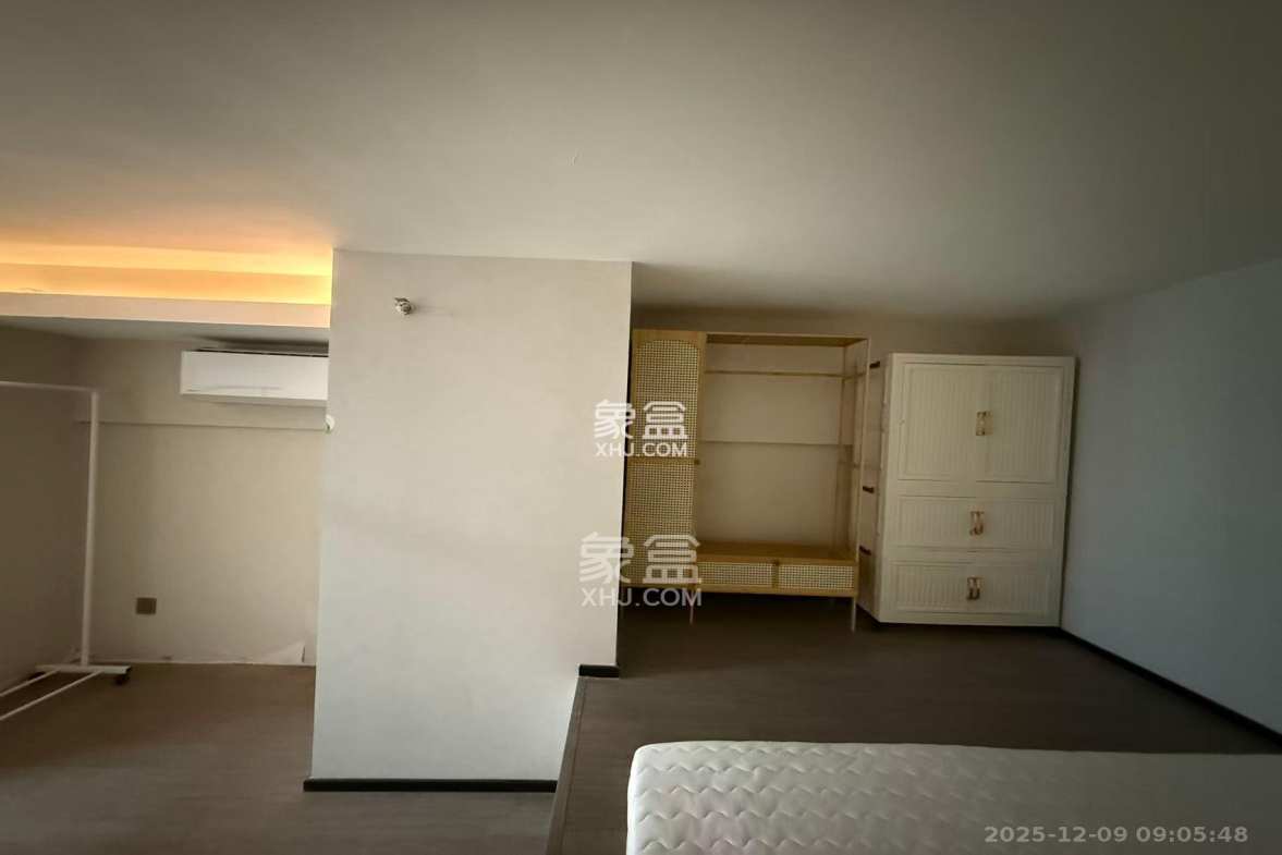 中一鲲出(鲲鹏府) 2室2厅1卫 2300.0元/月 中一鲲出(鲲鹏府) 2室2厅1卫 2300.0元/月室内图