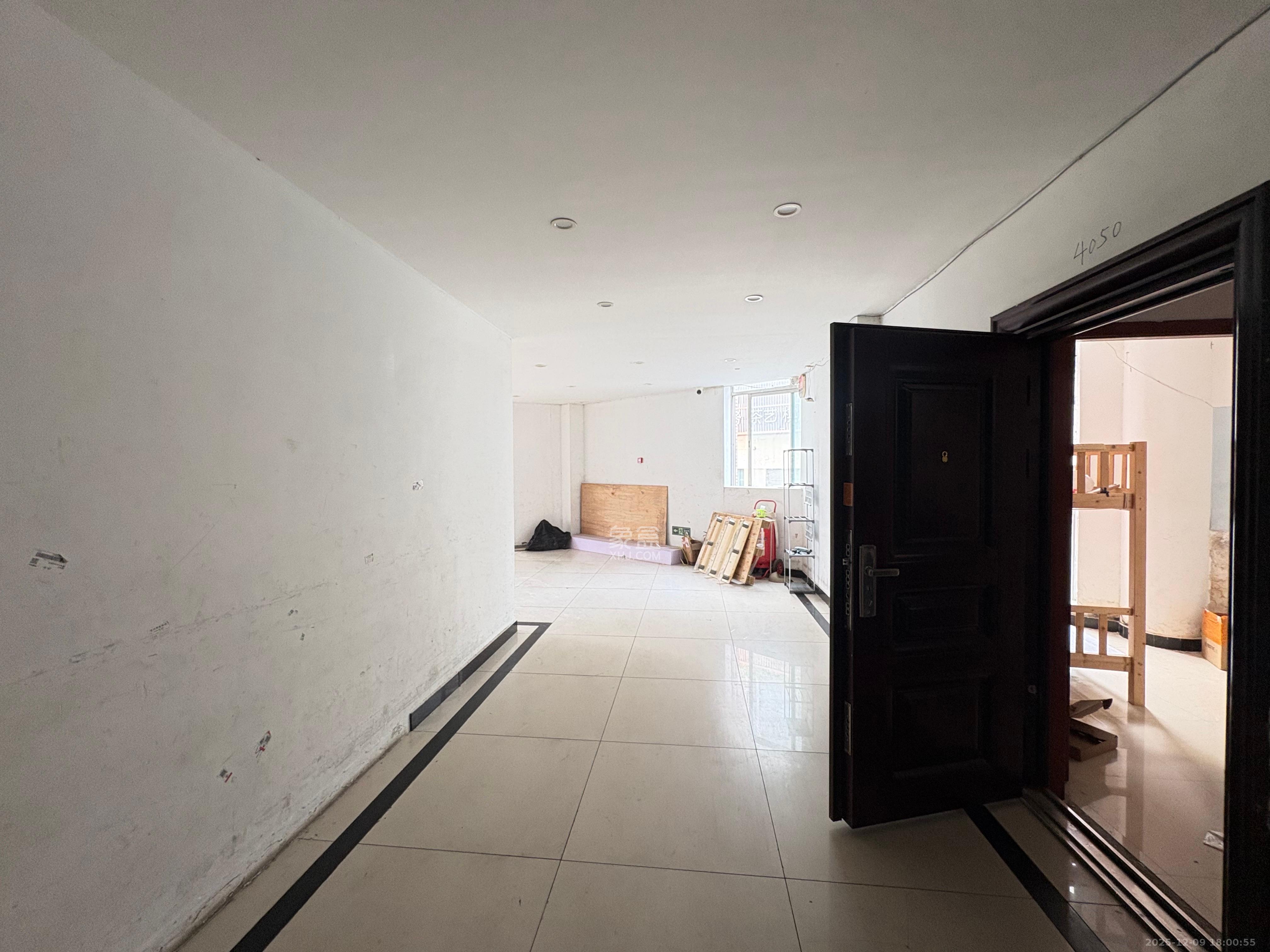 上河国际C区   229.0㎡      9200.0元/月室内图