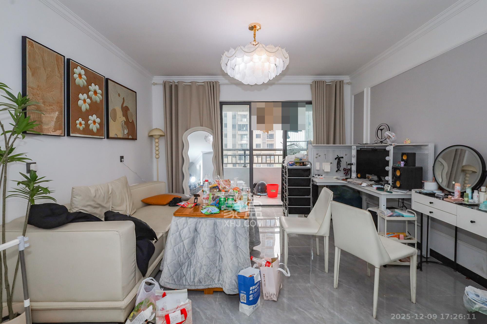 诺德滨江逸园（中铁逸园）  4室2厅2卫    148.0万