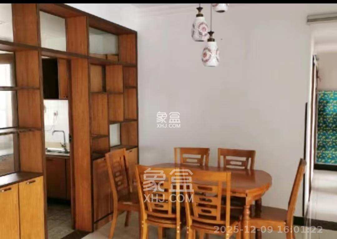 湘绣城 3室2厅2卫 1500.0元/月 湘绣城 3室2厅2卫 1500.0元/月室内图