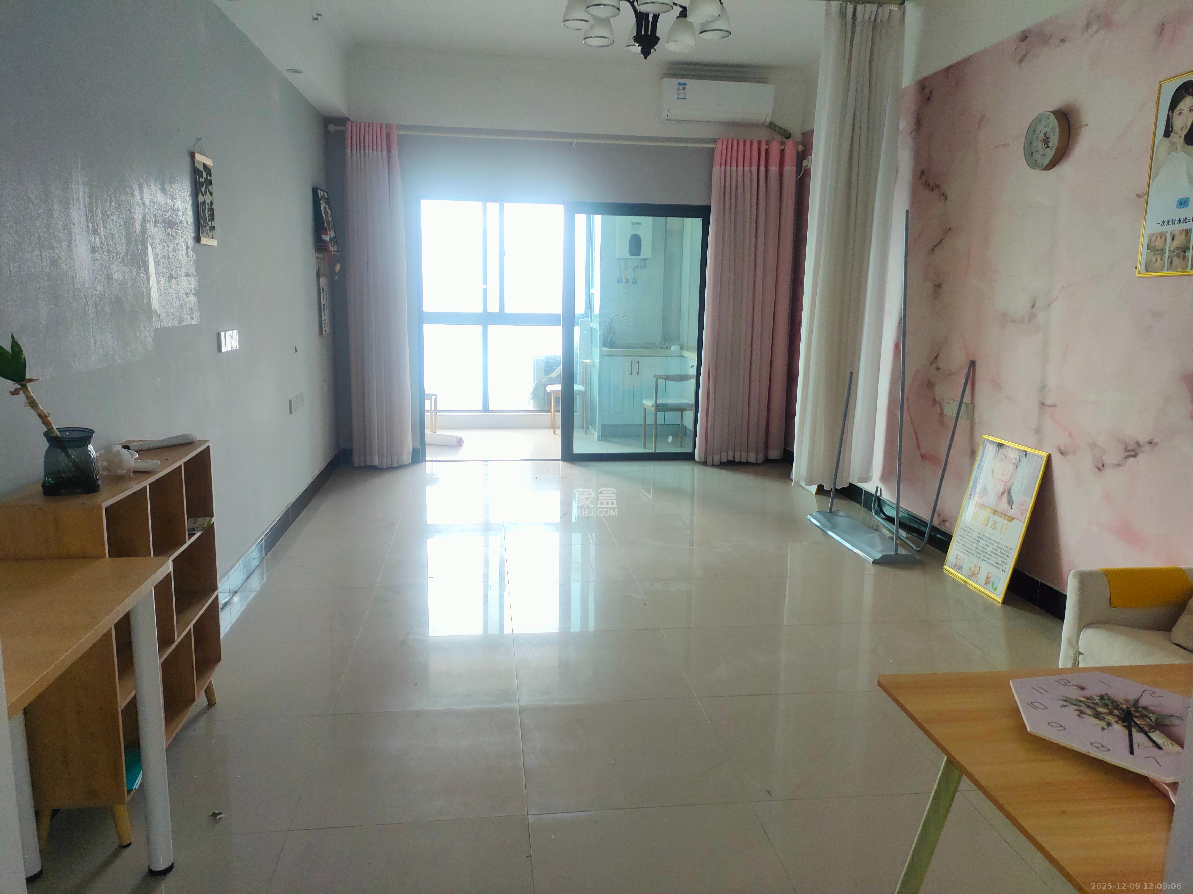 明发国际城 1室1厅1卫 1300.0元/月 明发国际城 1室1厅1卫 1300.0元/月室内图