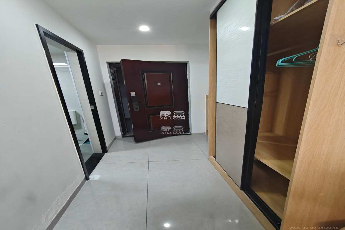 克拉美丽山庄(晟领国际)三期 1室1厅1卫 1200.0元/月 克拉美丽山庄(晟领国际)三期 1室1厅1卫 1200.0元/月室内图