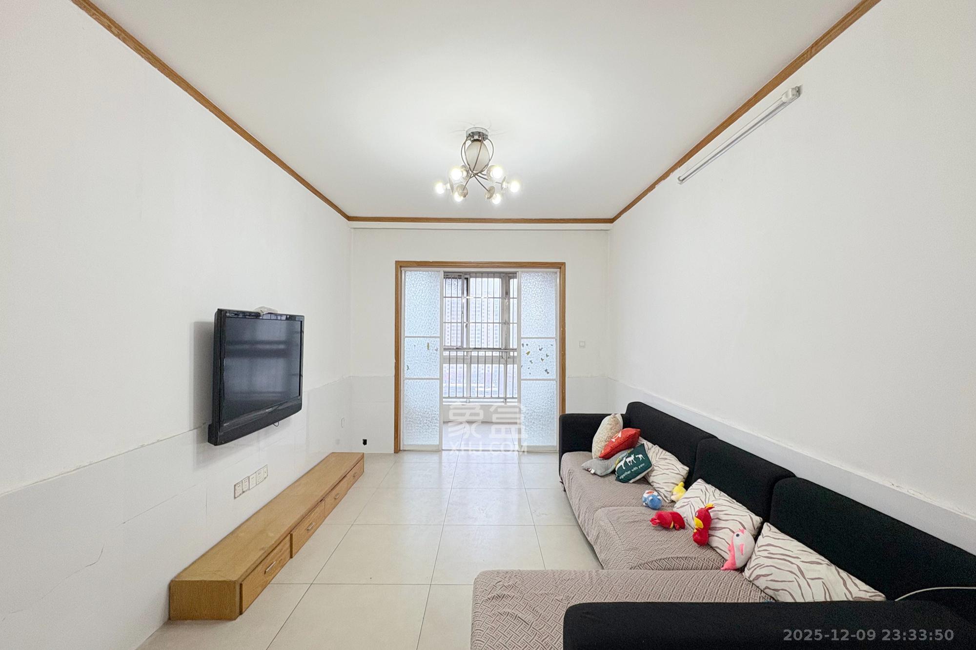 三王丽都  2室2厅1卫    112.0万