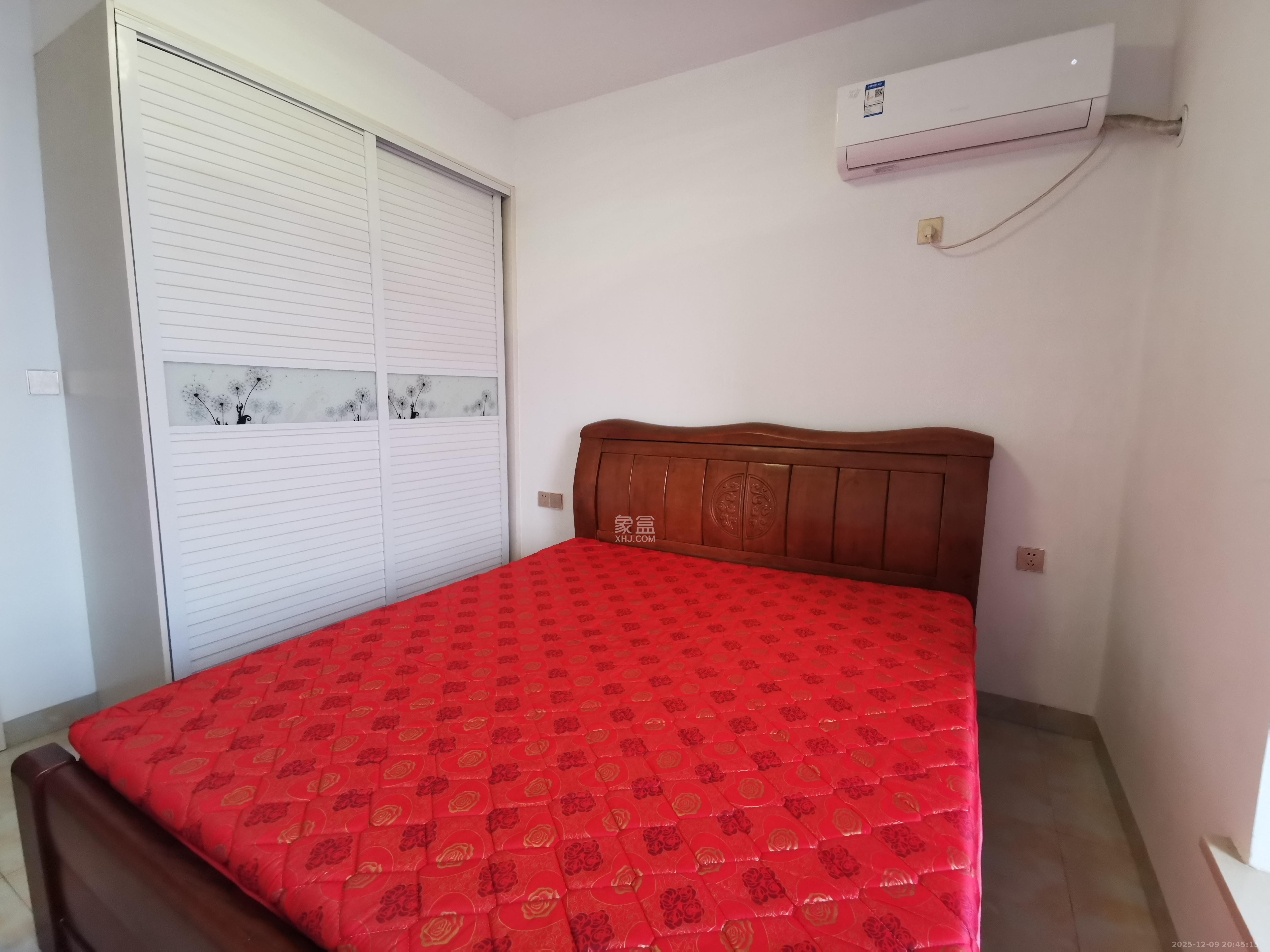 德惠雅苑(众星湘港公馆) 2室2厅1卫 2000.0元/月 德惠雅苑(众星湘港公馆) 2室2厅1卫 2000.0元/月室内图