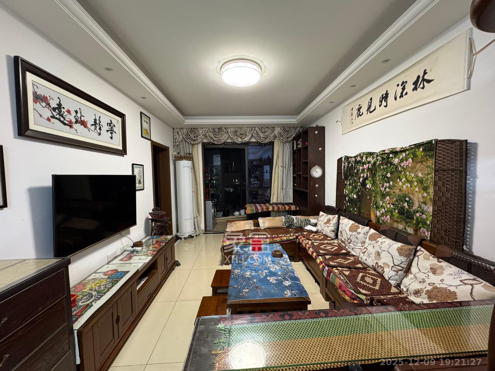 旺德府恺悦国际  3室2厅1卫    2200.0元/月