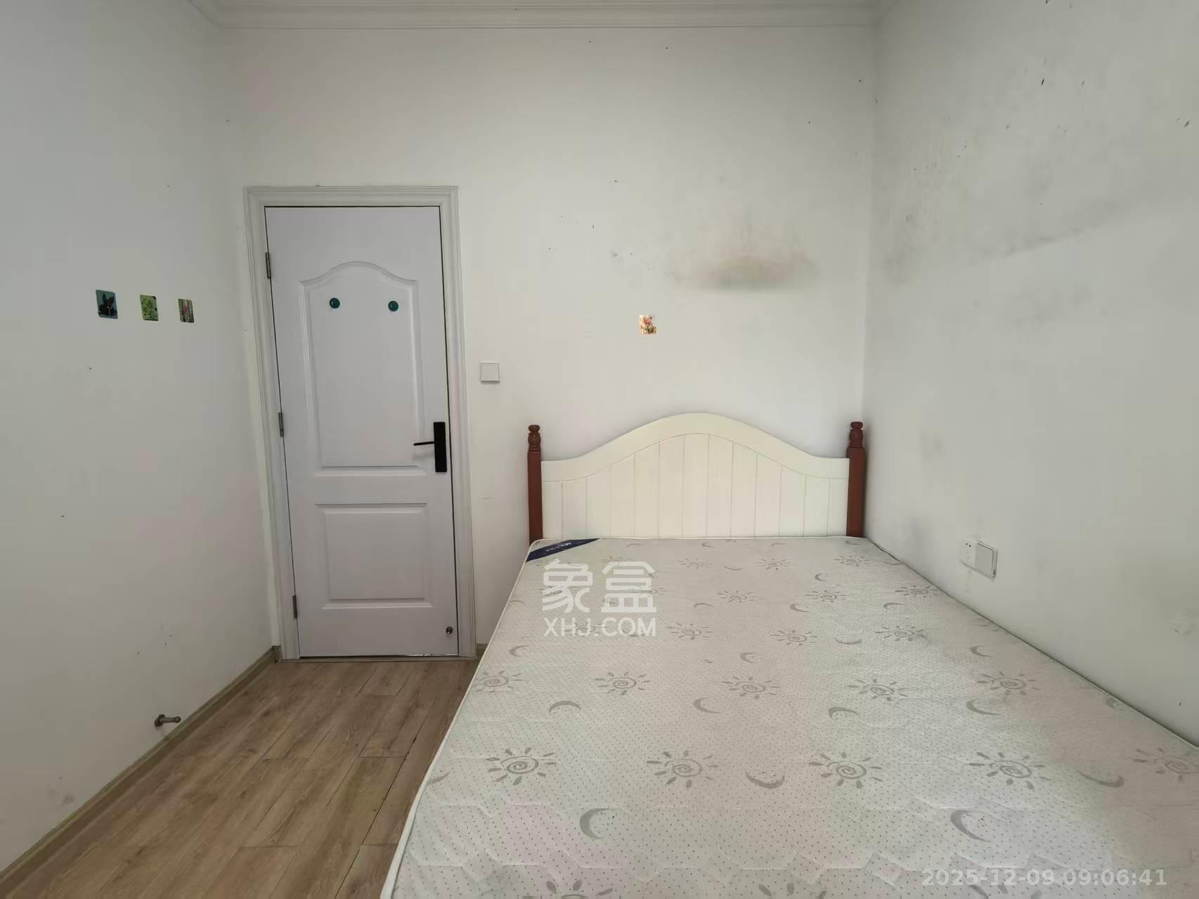 创元时代（成兴景苑）  4室2厅2卫    3000.0元/月室内图