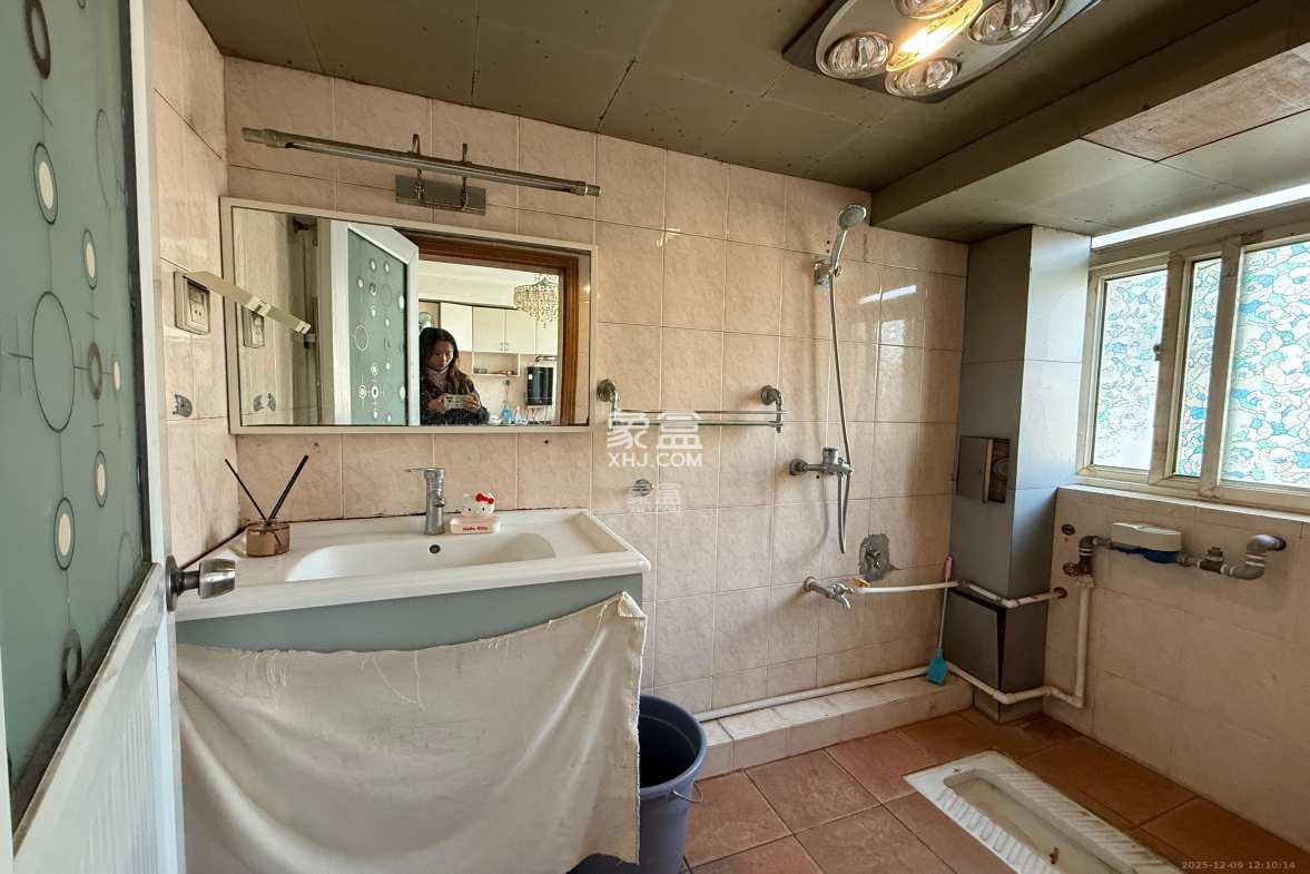 狮子山二片 2室1厅1卫 1400.0元/月 狮子山二片 2室1厅1卫 1400.0元/月室内图