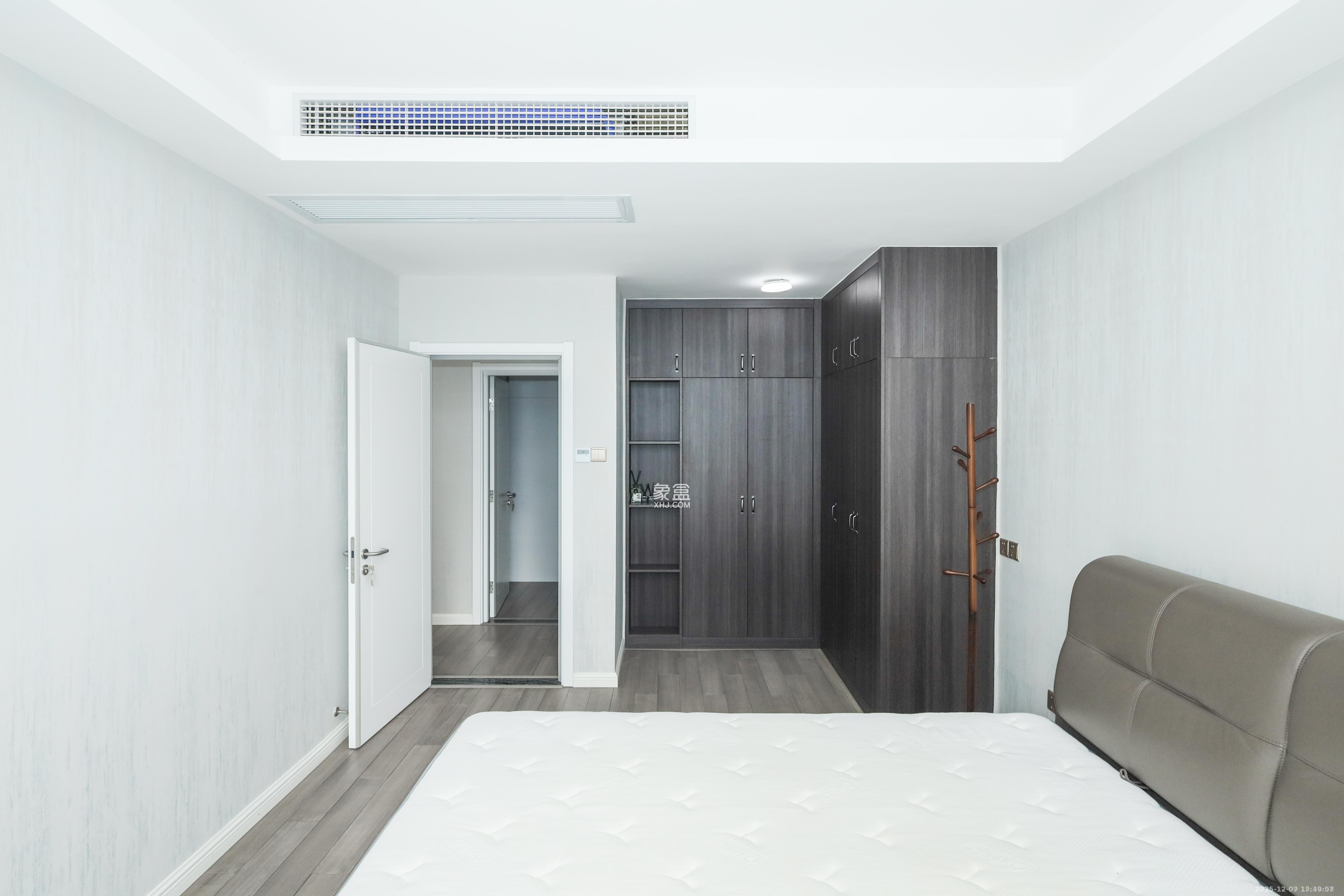 建发央著  2室2厅1卫    3800.0元/月室内图