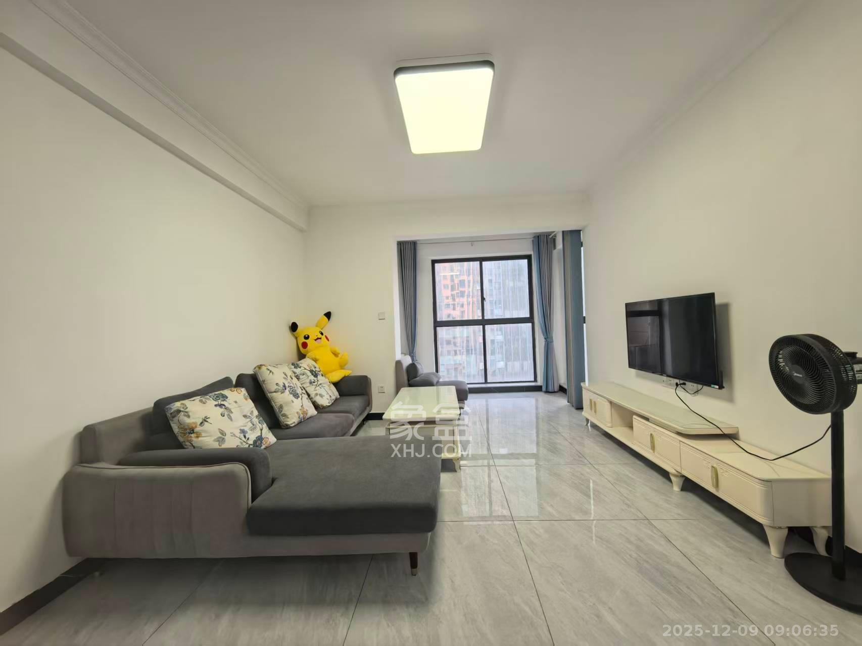 创元时代（成兴景苑）  4室2厅2卫    3000.0元/月