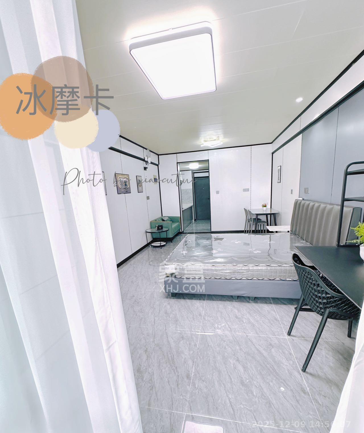 上河国际A座  1室2厅1卫    2200.0元/月