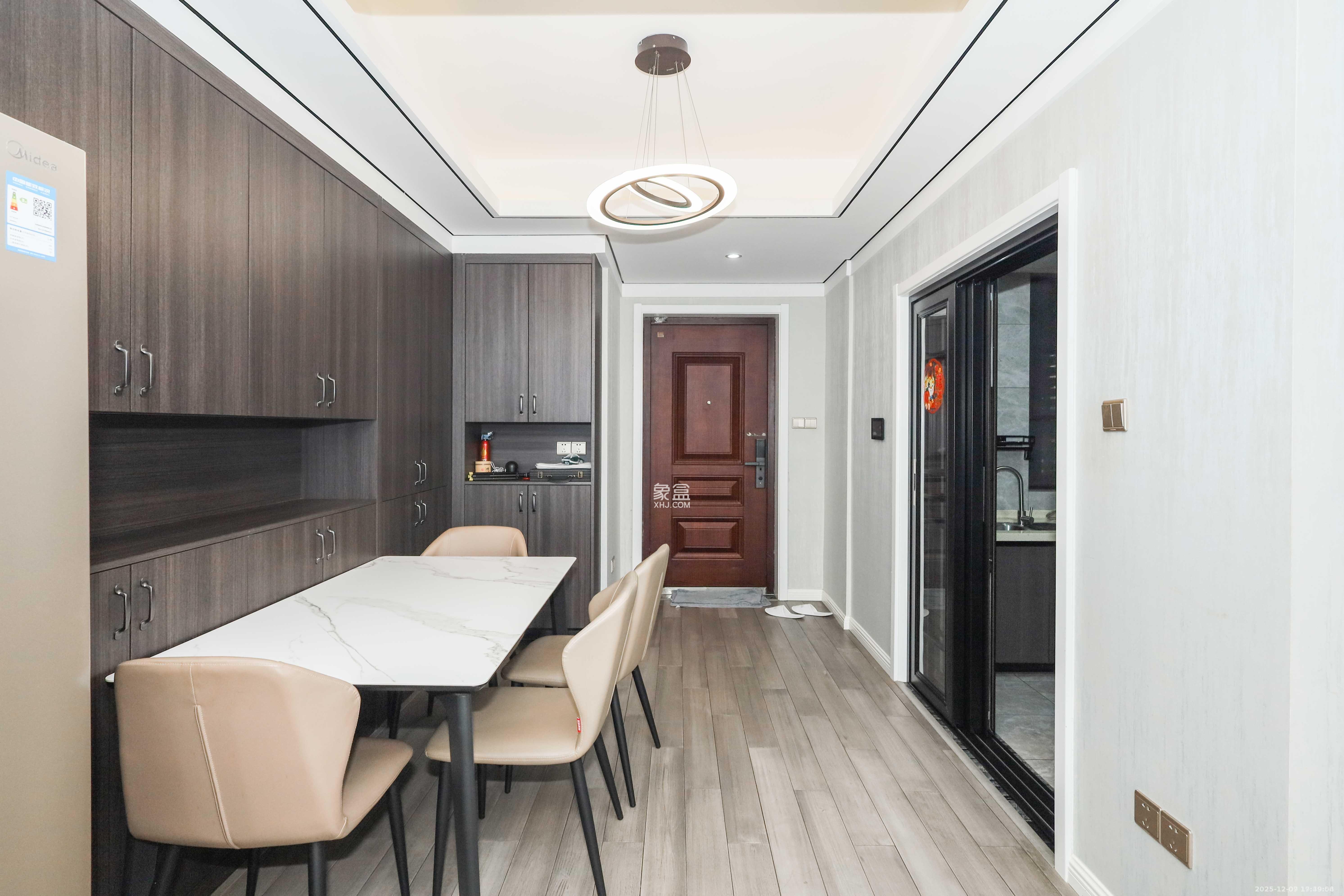 建发央著  2室2厅1卫    3800.0元/月室内图