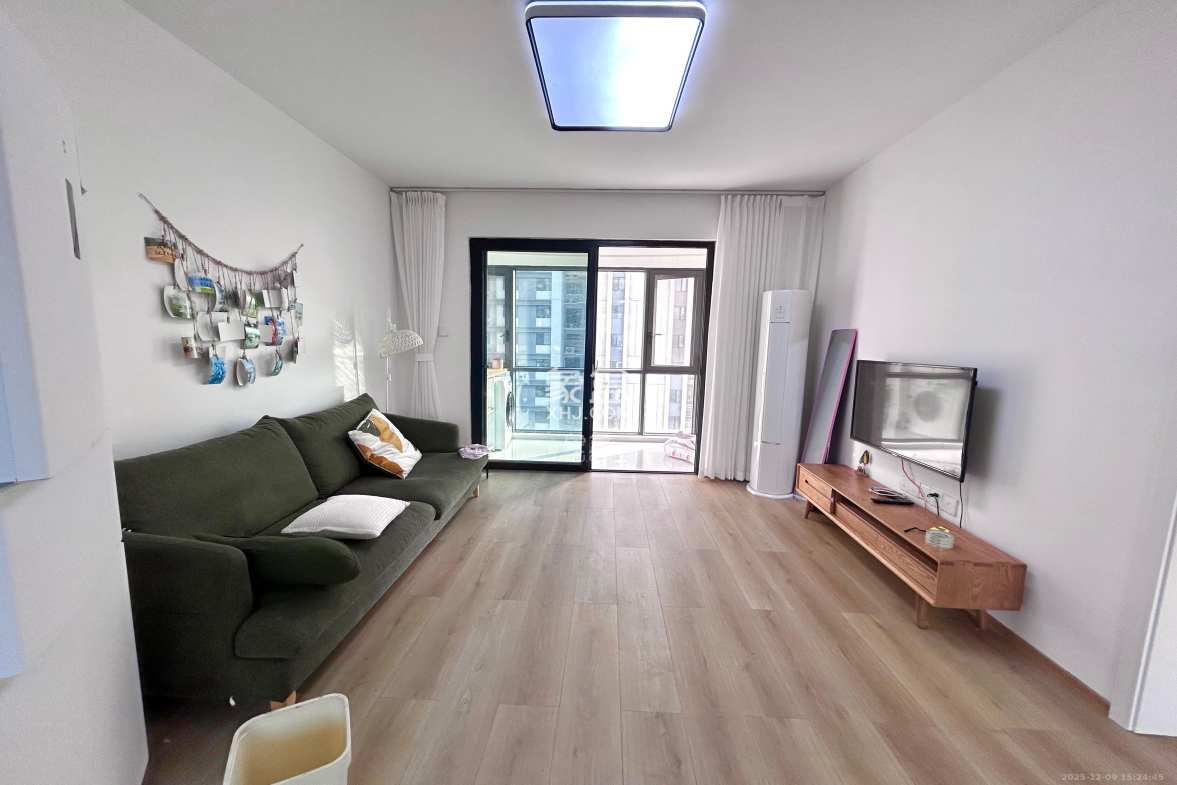 旭日嘉苑 2室1厅1卫 2300.0元/月 旭日嘉苑 2室1厅1卫 2300.0元/月室内图