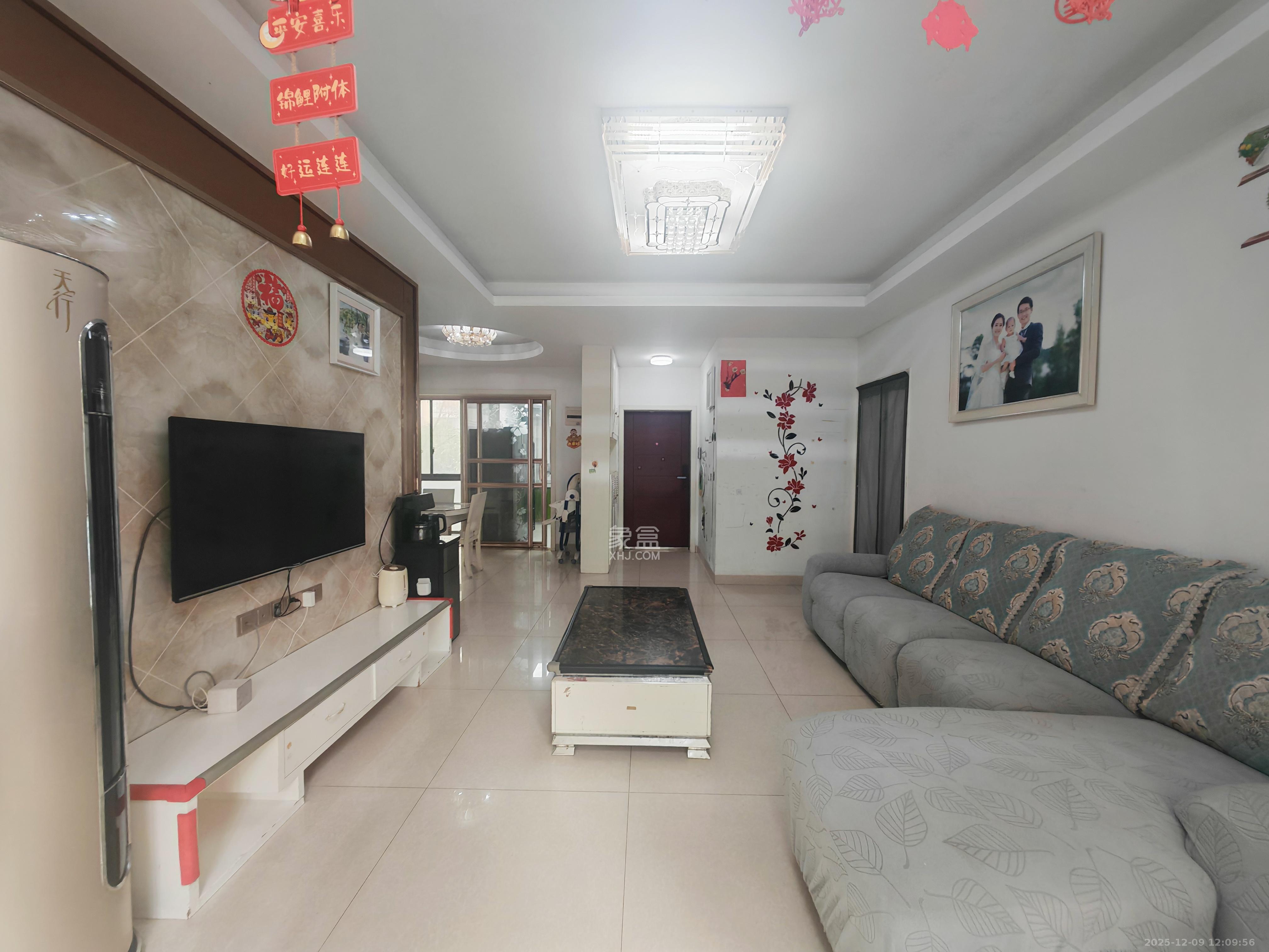 中房瑞致国际  2室2厅1卫    2450.0元/月室内图