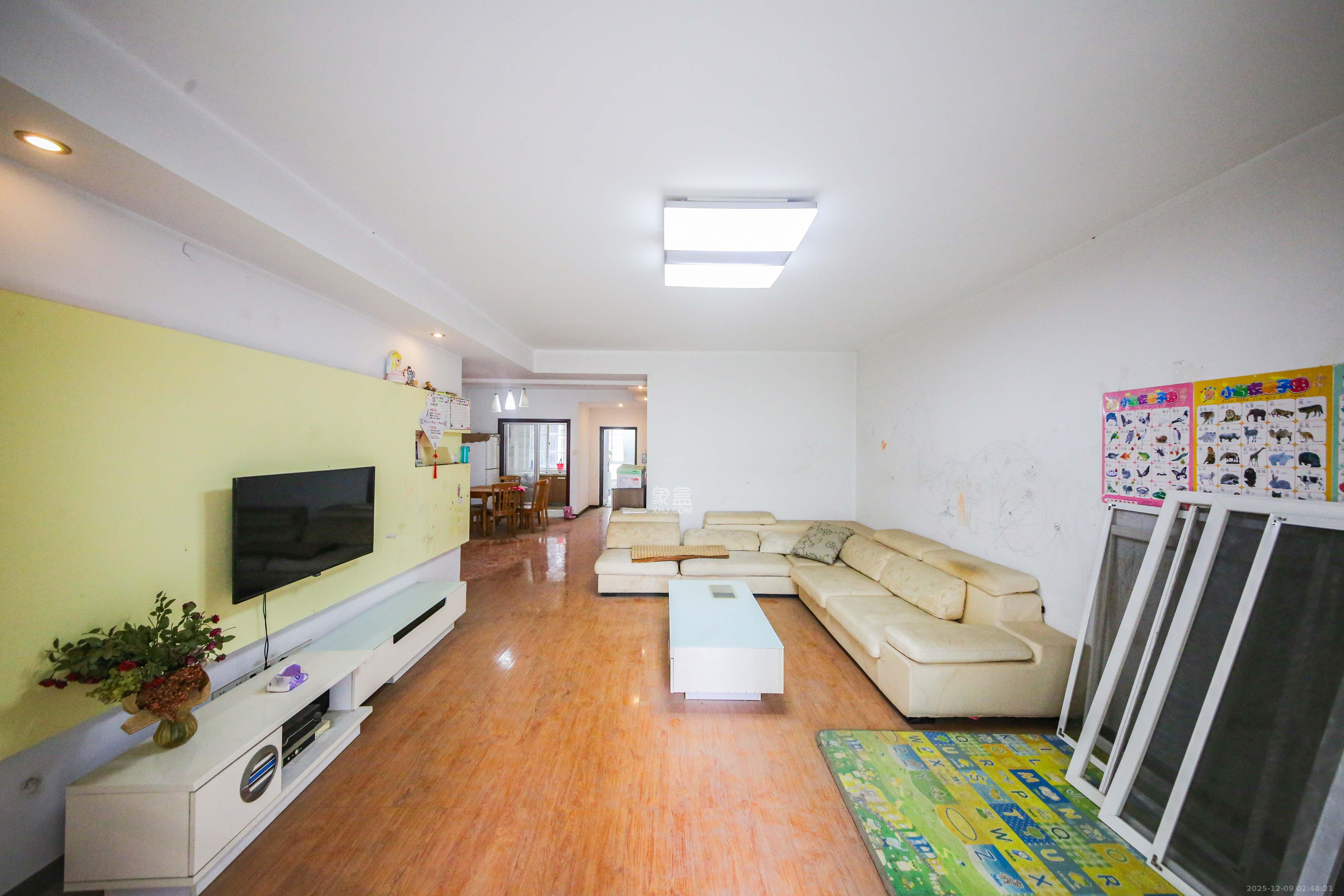 申奥美域  3室2厅2卫    94.0万