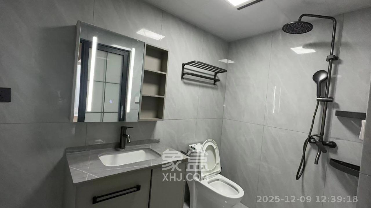 城市动力 2室2厅1卫 4500.0元/月 城市动力 2室2厅1卫 4500.0元/月室内图