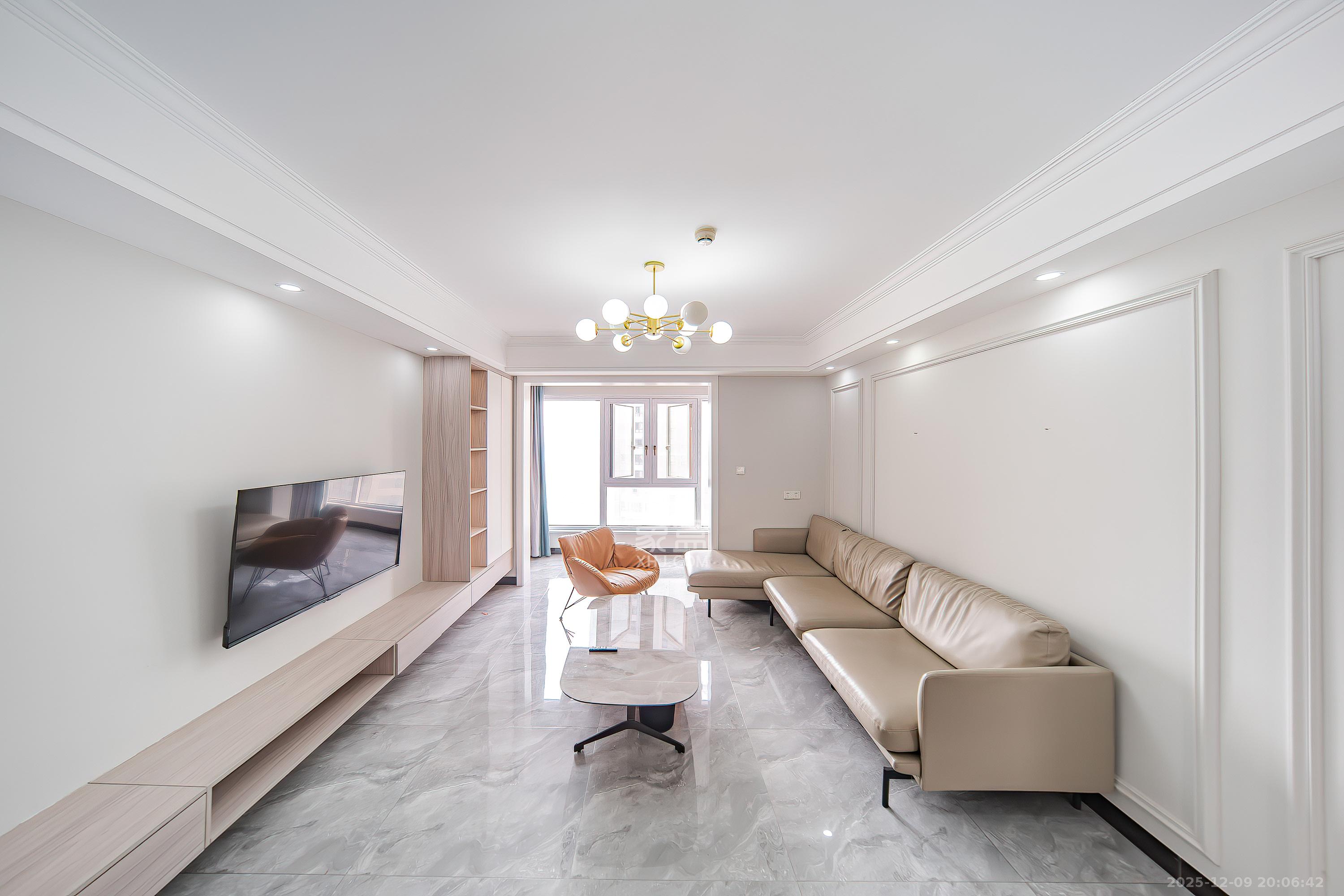 北辰三角洲B2E2区  3室1厅2卫    156.0万