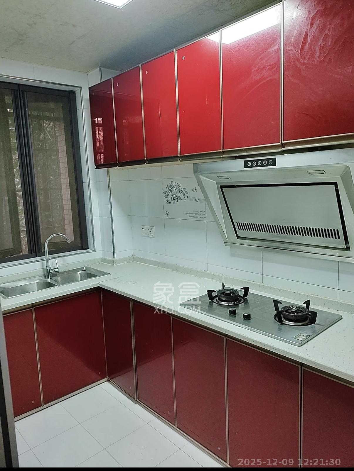 保利麓谷林语D区  3室1厅1卫    2200.0元/月室内图