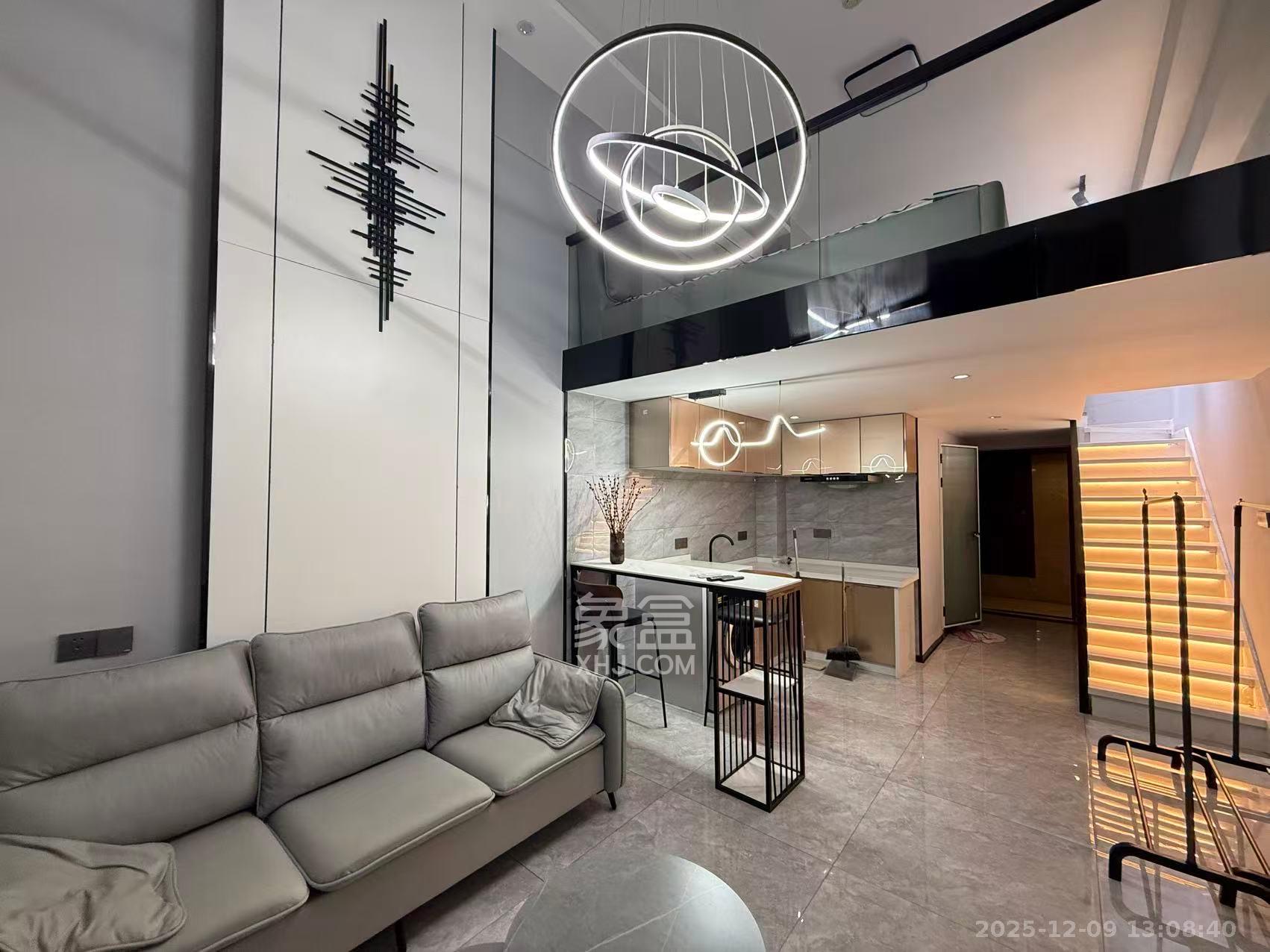 龙湖新壹城  1室0厅0卫    2200.0元/月