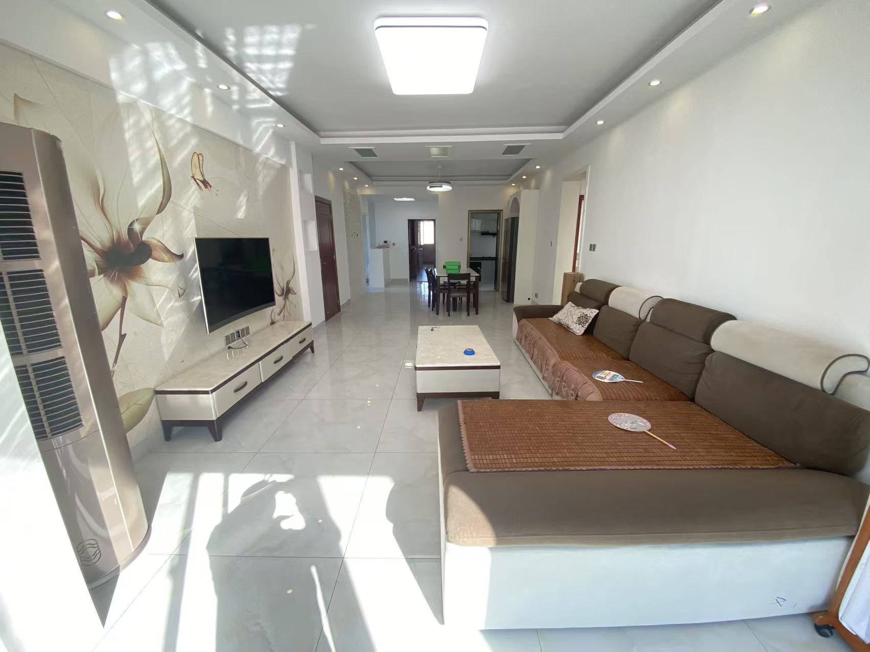 湘江名都 3室2厅2卫 66.0万 湘江名都 3室2厅2卫 66.0万室内图