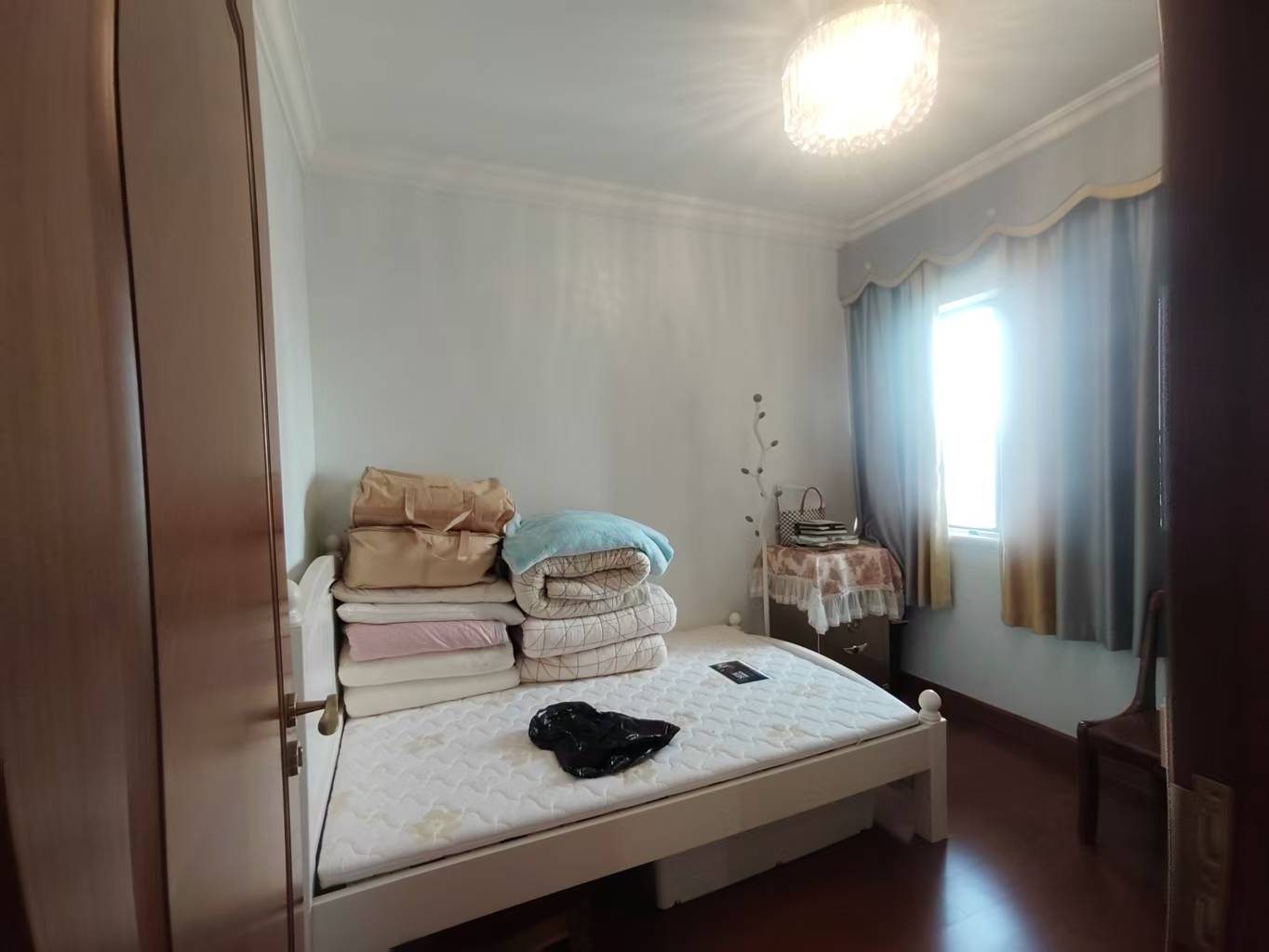 恒大华府 3室2厅2卫 86.8万 恒大华府 3室2厅2卫 86.8万室内图