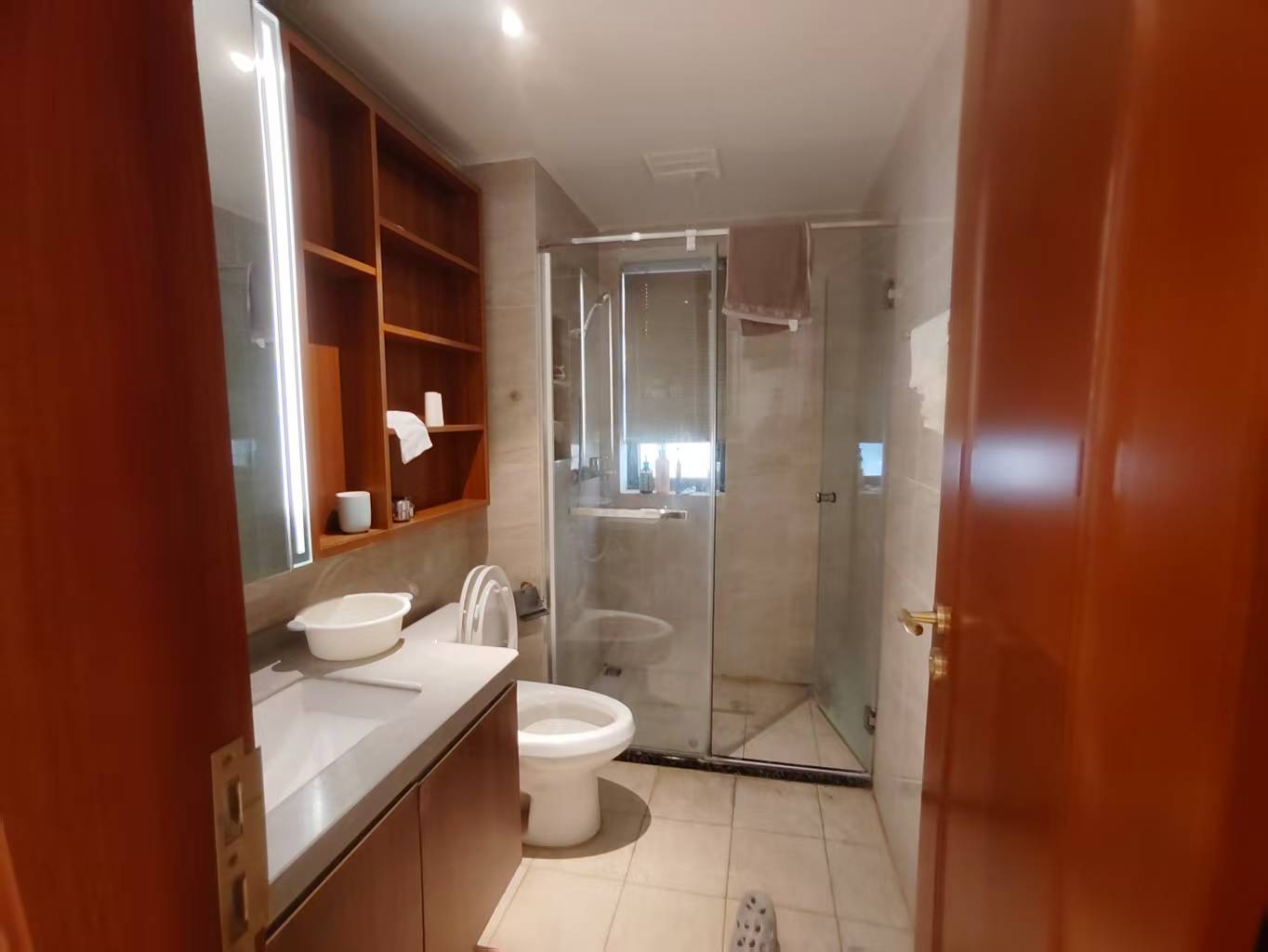 恒大华府 3室2厅2卫 86.8万 恒大华府 3室2厅2卫 86.8万室内图