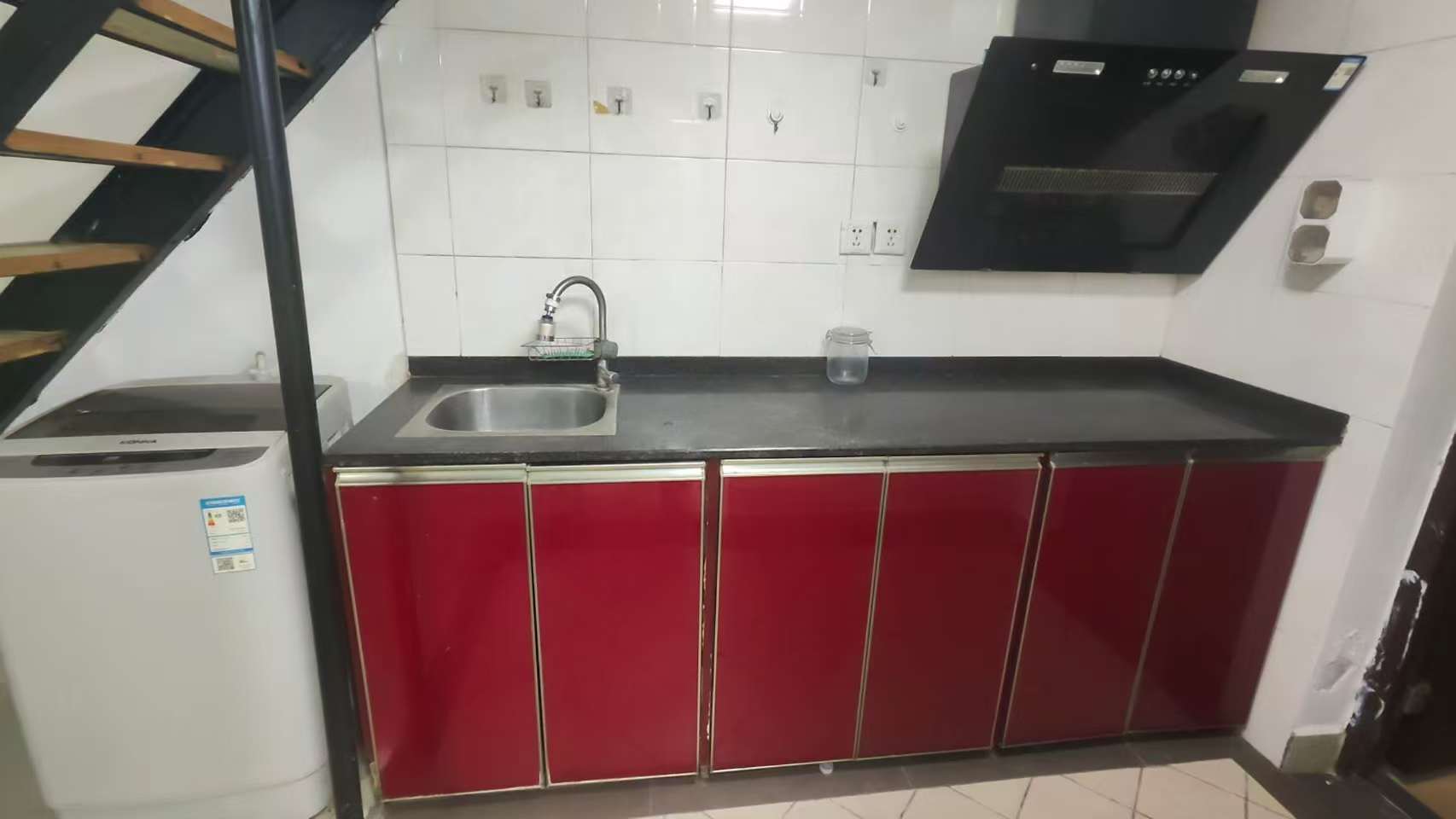 金钟大厦 1室0厅0卫 1500.0元/月 金钟大厦 1室0厅0卫 1500.0元/月室内图