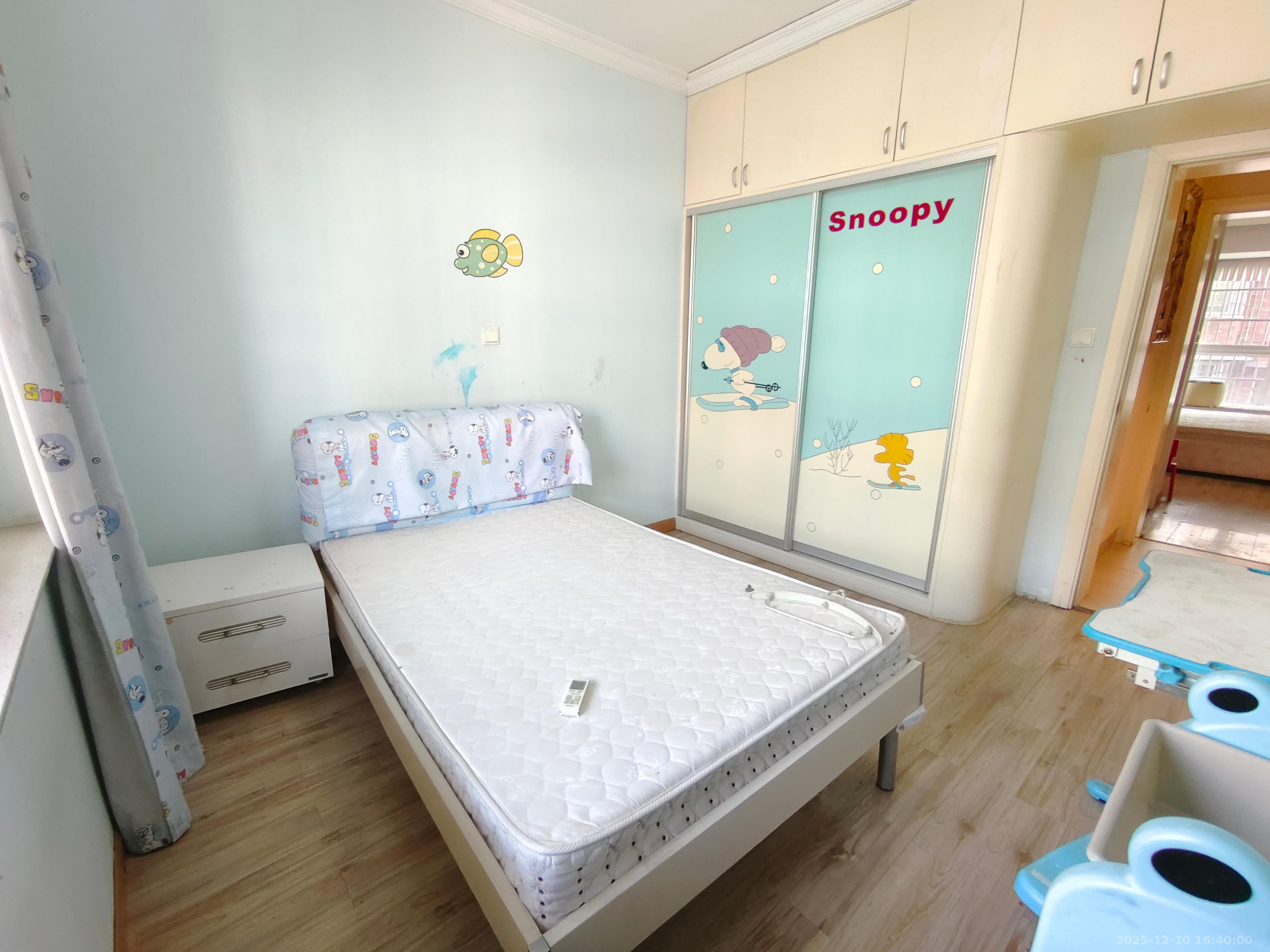 熹悦花都  4室2厅2卫    1500.0元/月室内图