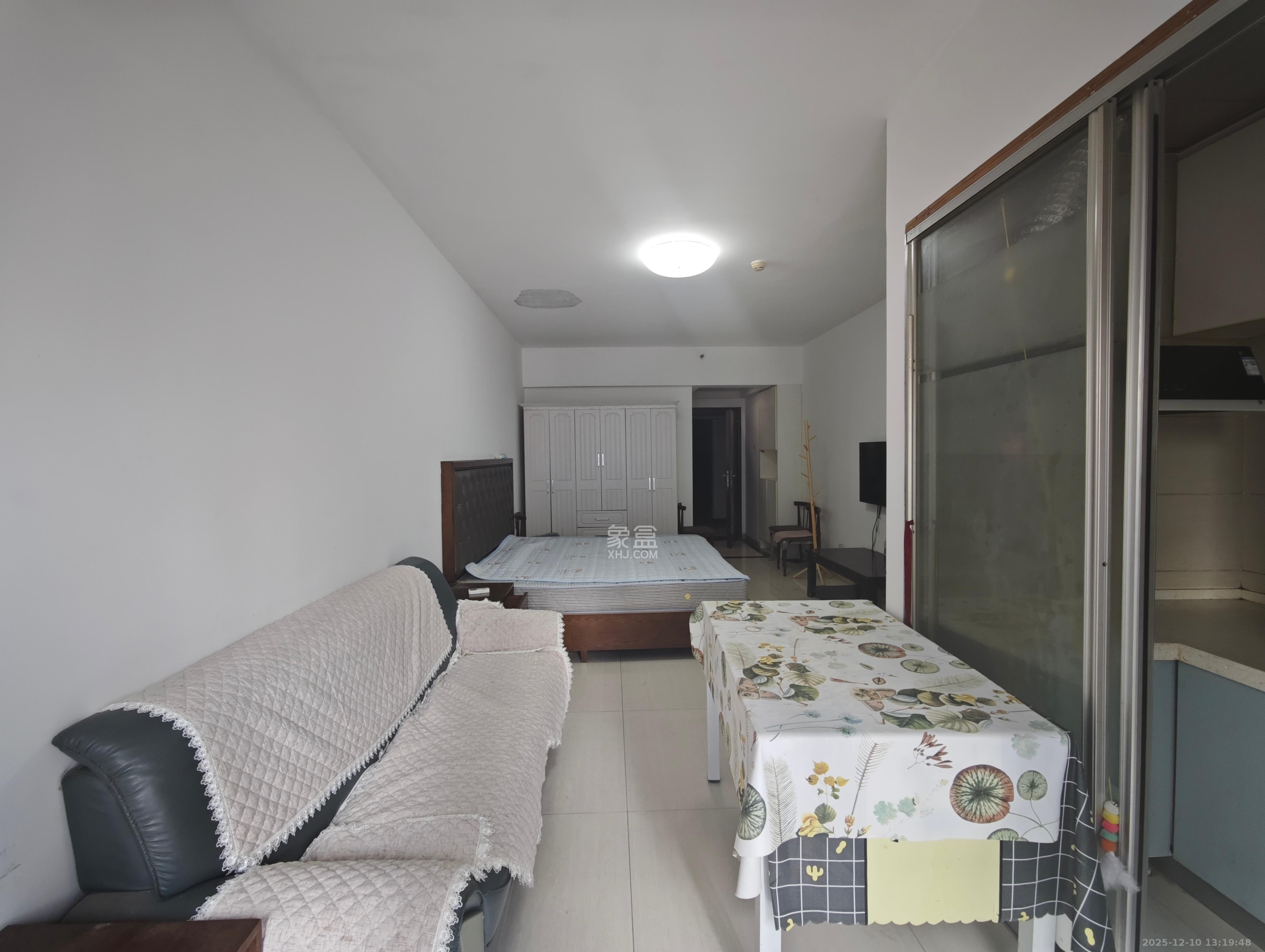 东城港   45.0㎡      1600.0元/月室内图