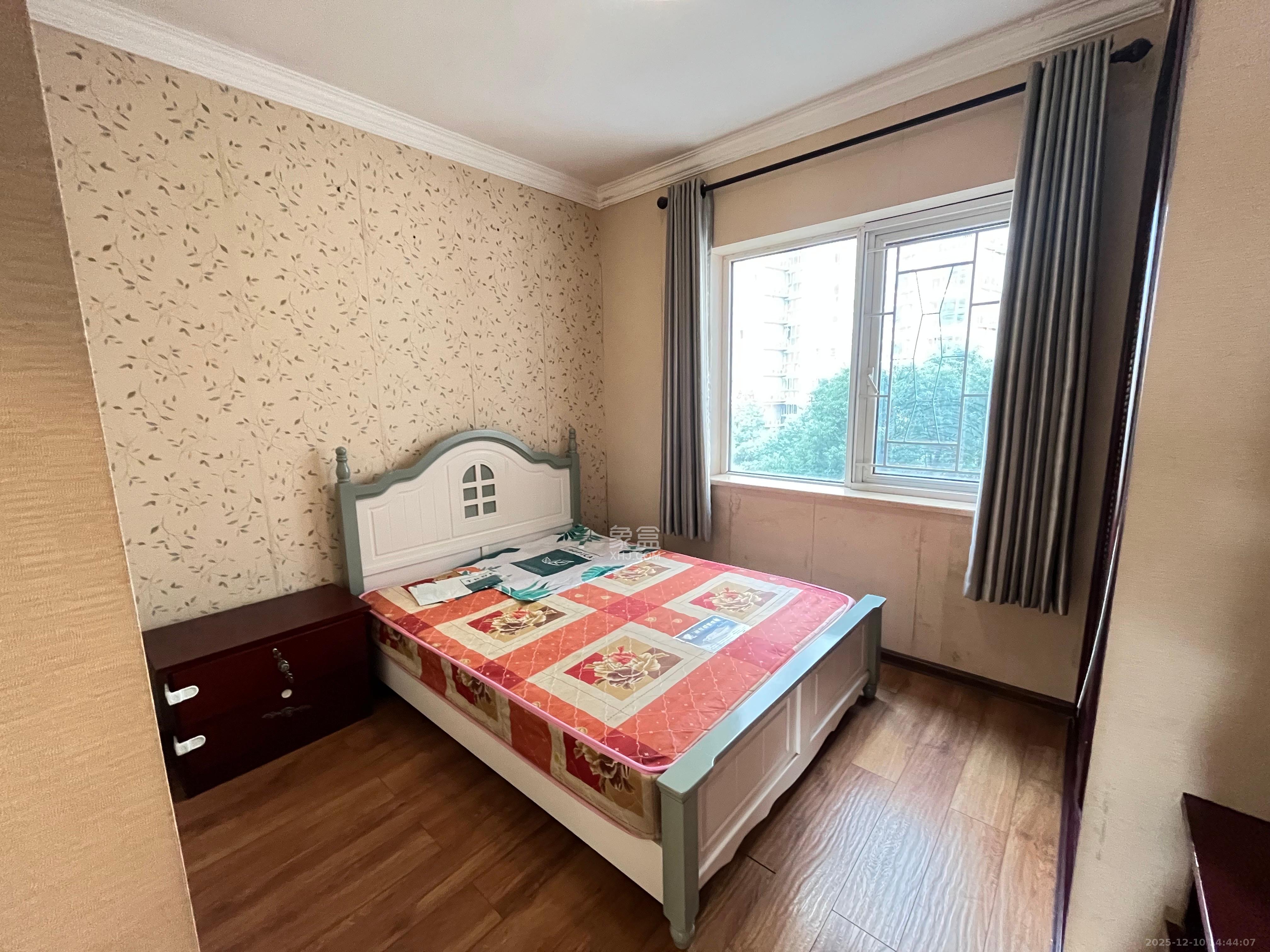 佳天瑞宁花园 3室2厅2卫 3000.0元/月 佳天瑞宁花园 3室2厅2卫 3000.0元/月室内图