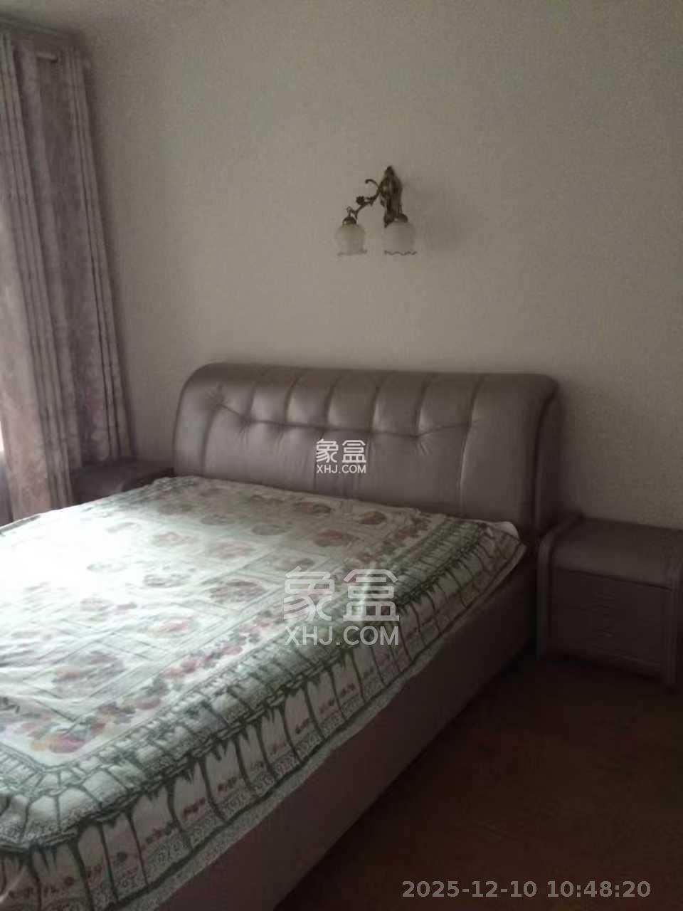 山水誉峰 3室2厅1卫 3500.0元/月 山水誉峰 3室2厅1卫 3500.0元/月室内图