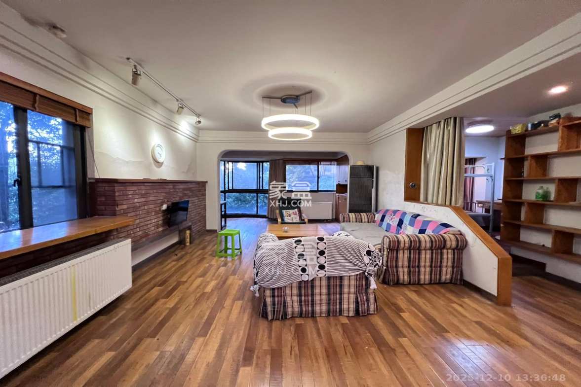 曙光泊岸 4室2厅2卫 4500.0元/月 曙光泊岸 4室2厅2卫 4500.0元/月室内图