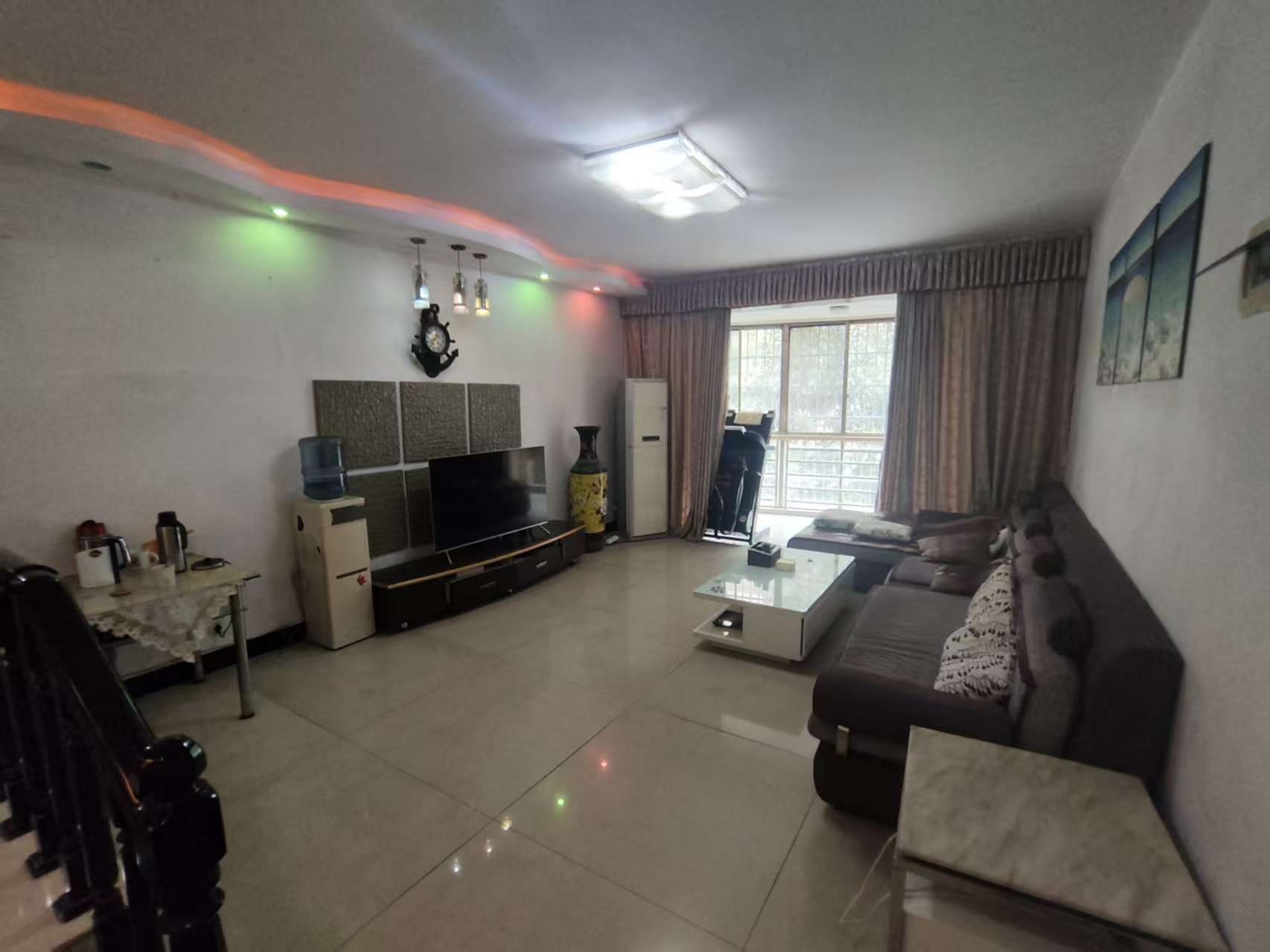 蓝盾景园一期  4室2厅2卫    65.0万