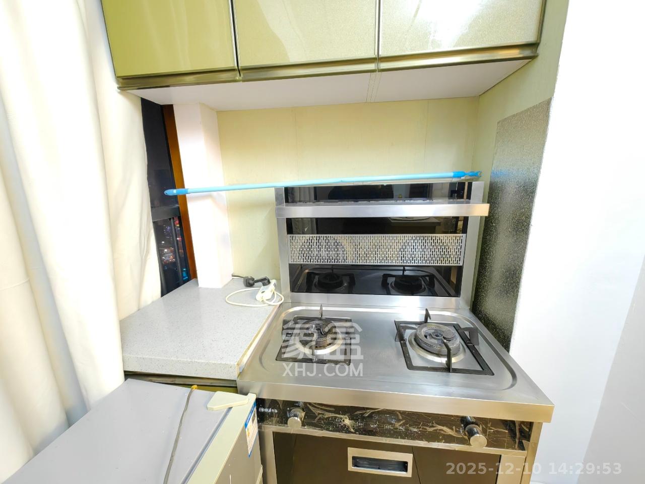 东塘瑞府  1室1厅1卫    1980.0元/月室内图