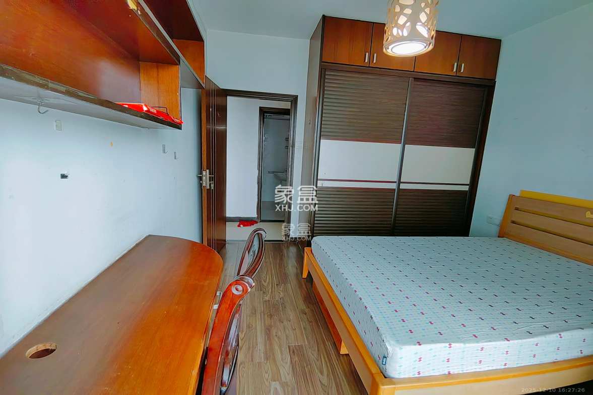 阳光100二期 2室1厅1卫 2200.0元/月 阳光100二期 2室1厅1卫 2200.0元/月室内图