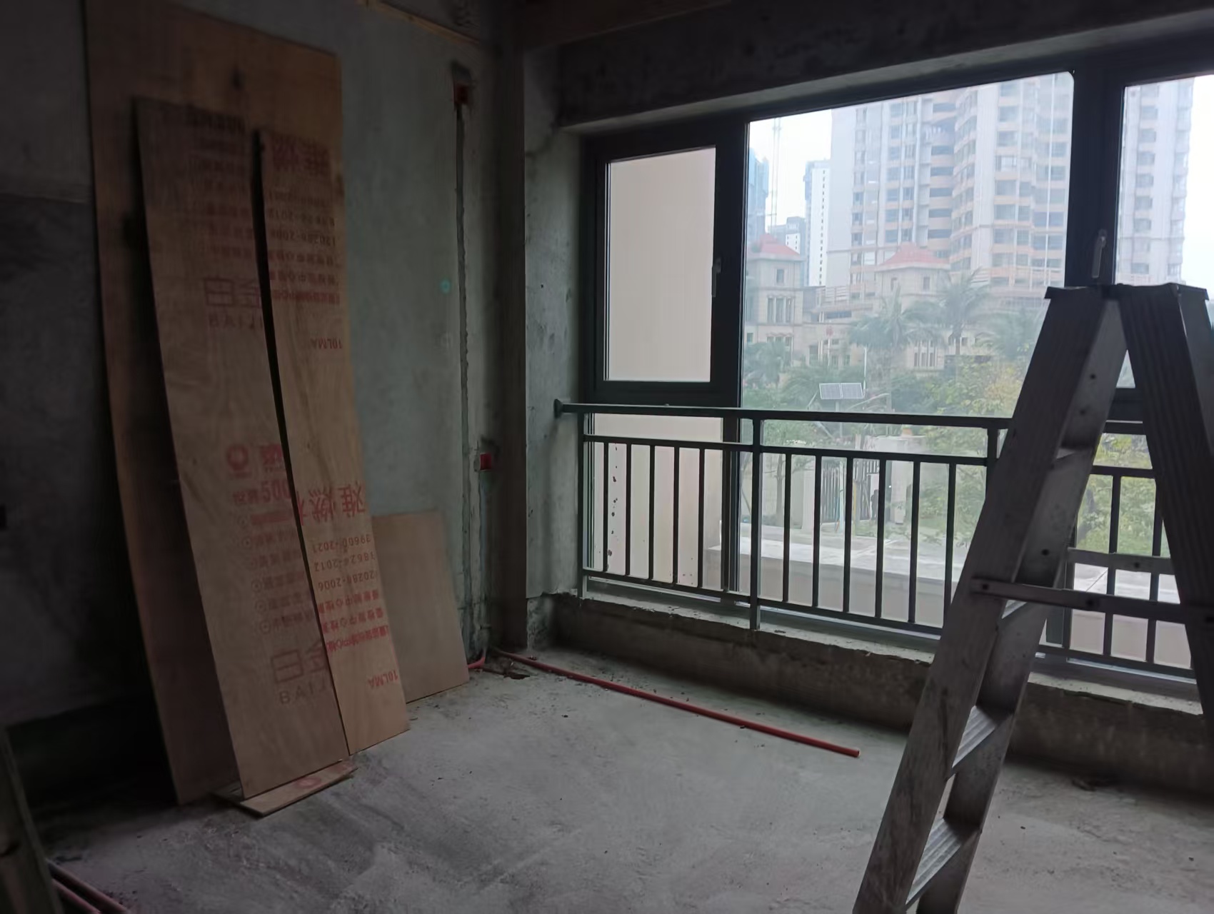 东方天澜汇  3室2厅2卫    385.0万